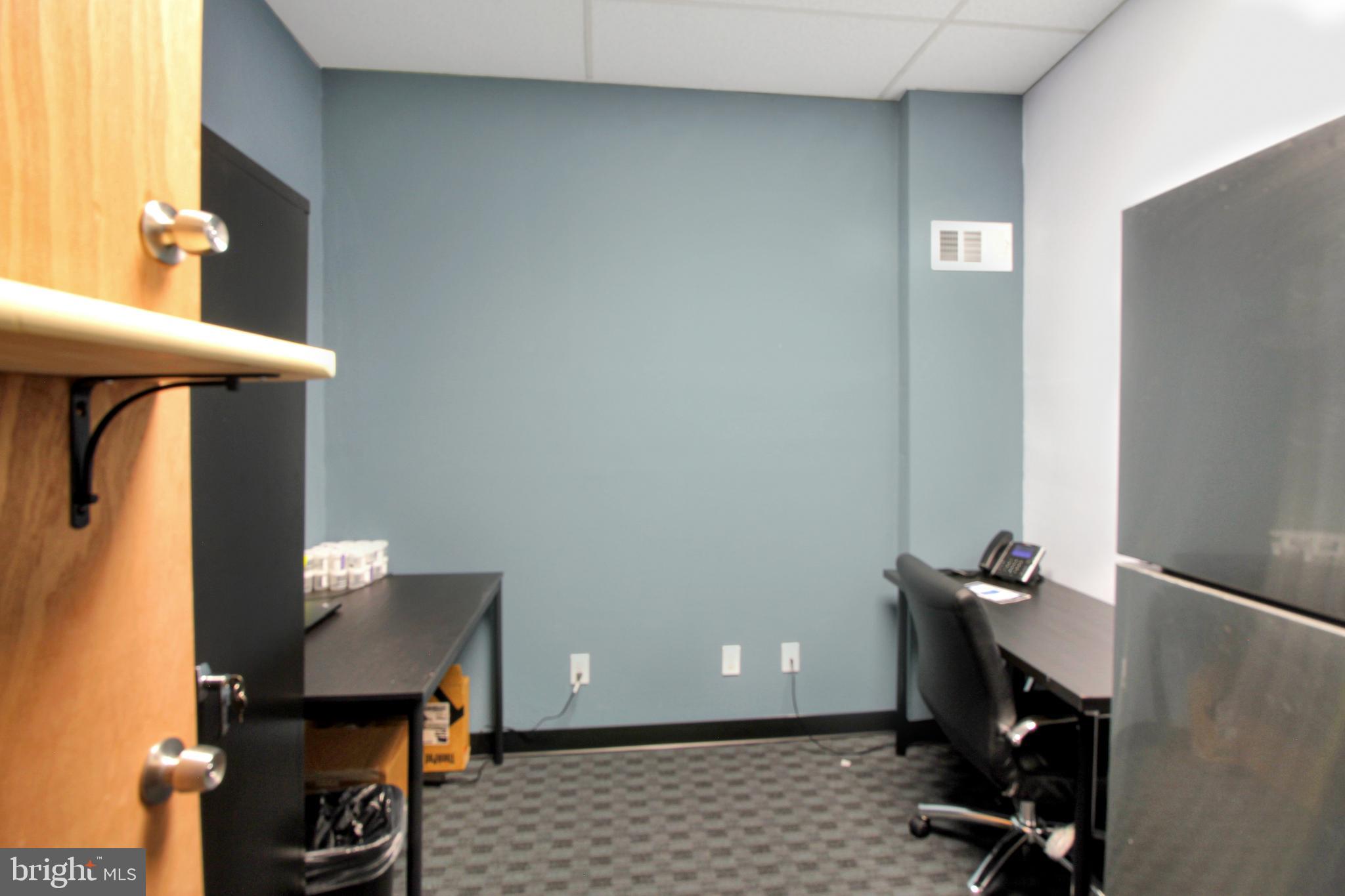 WOODSIDE VILLAGE - Commercial Sale