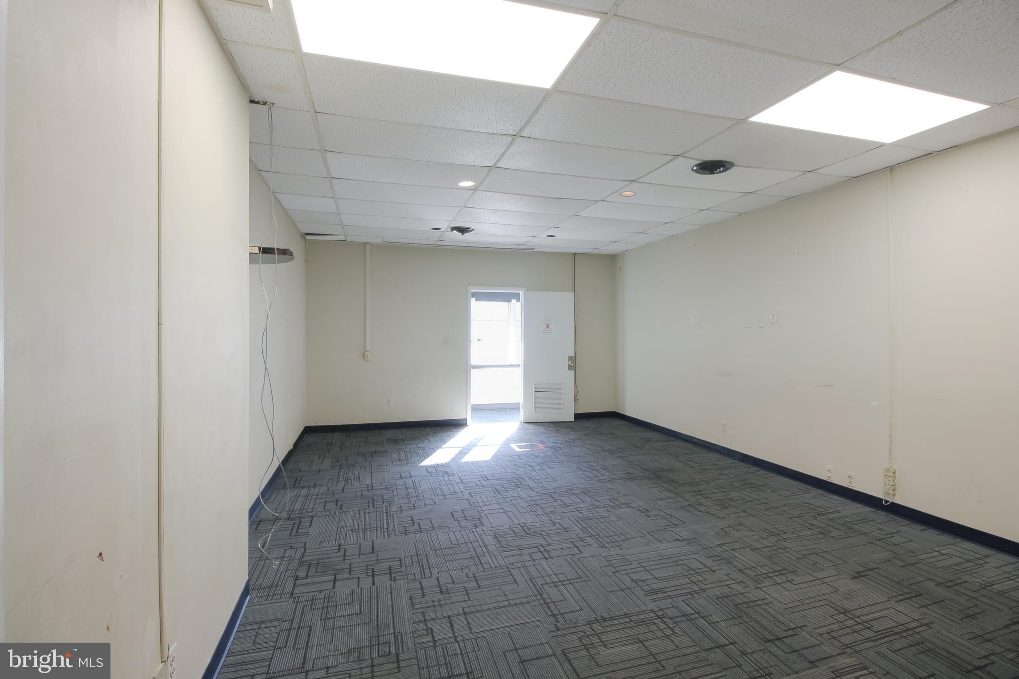 WOODSIDE VILLAGE - Commercial Sale