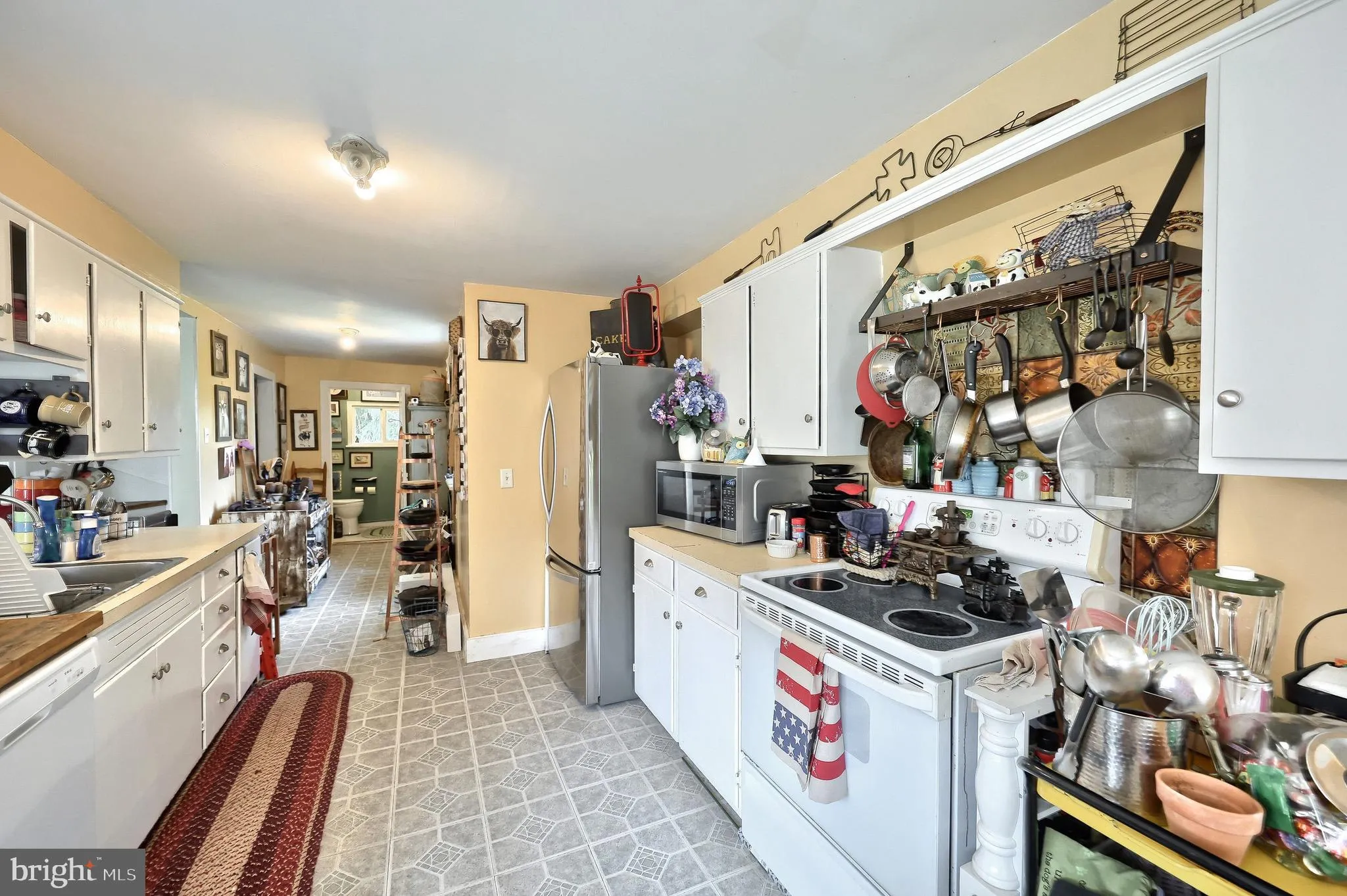 Windsor, Pennsylvania 17366, United States, 4 Bedrooms Bedrooms, ,2 BathroomsBathrooms,Residential,Active,146007