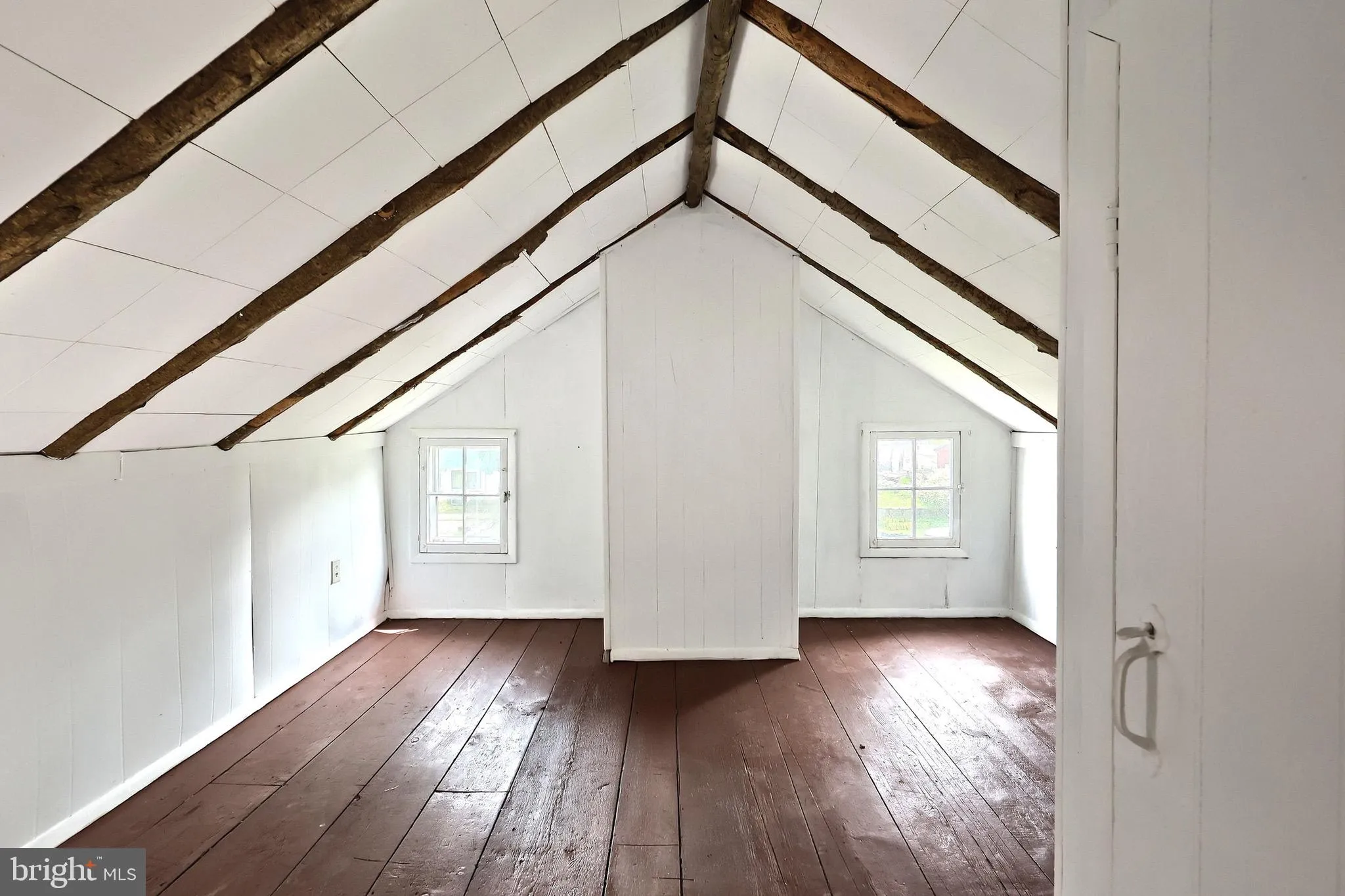 Windsor, Pennsylvania 17366, United States, 4 Bedrooms Bedrooms, ,2 BathroomsBathrooms,Residential,Active,146007