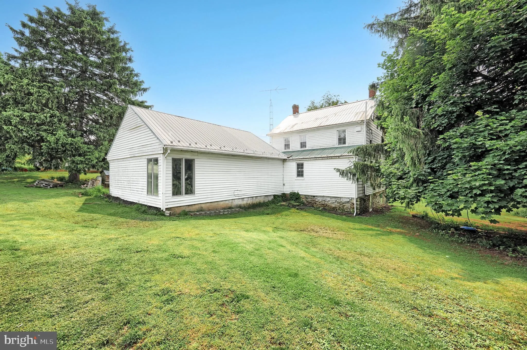 Windsor, Pennsylvania 17366, United States, 4 Bedrooms Bedrooms, ,2 BathroomsBathrooms,Residential,Active,146007