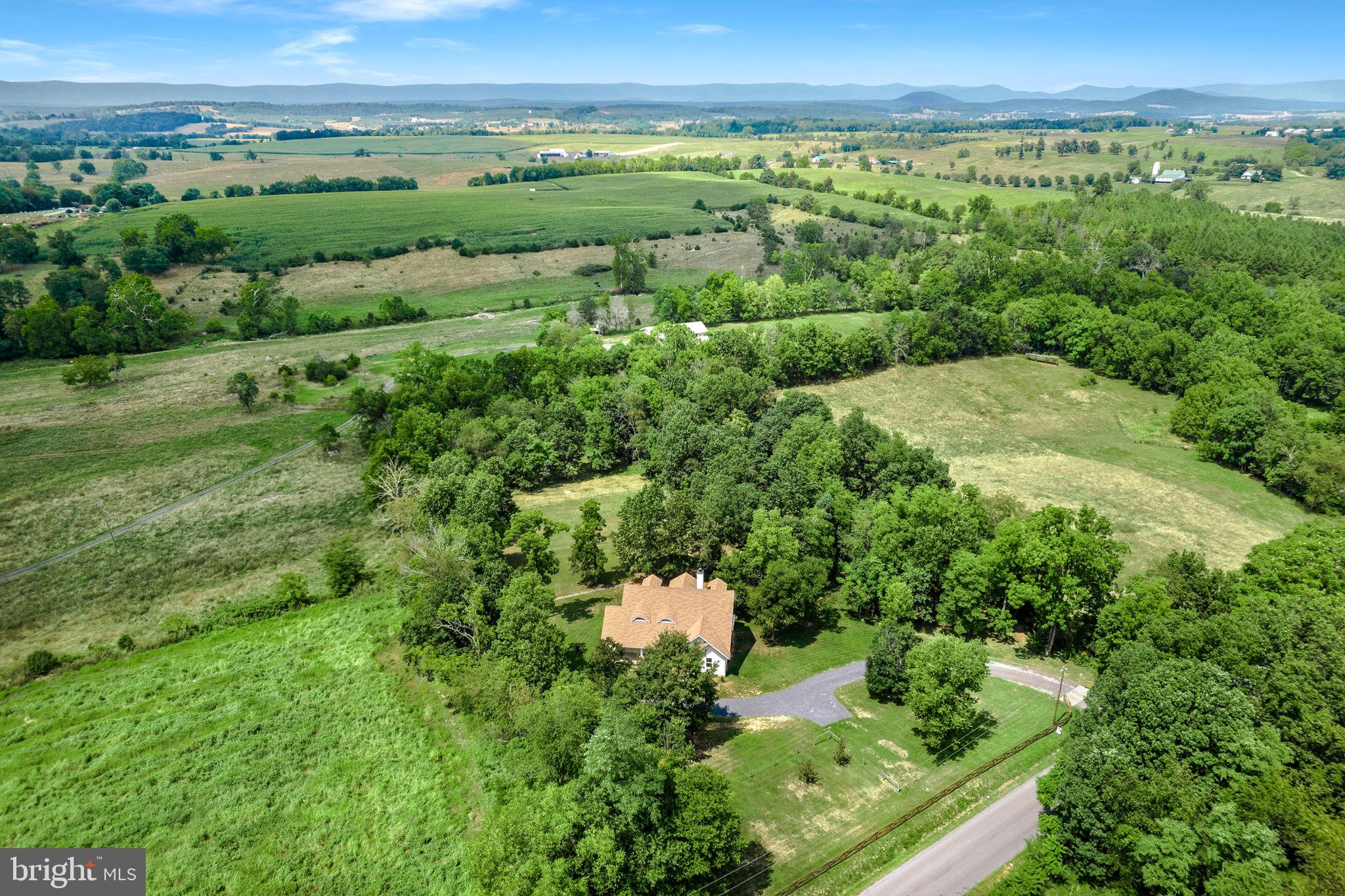 QUICKSBURG - Residential Lease