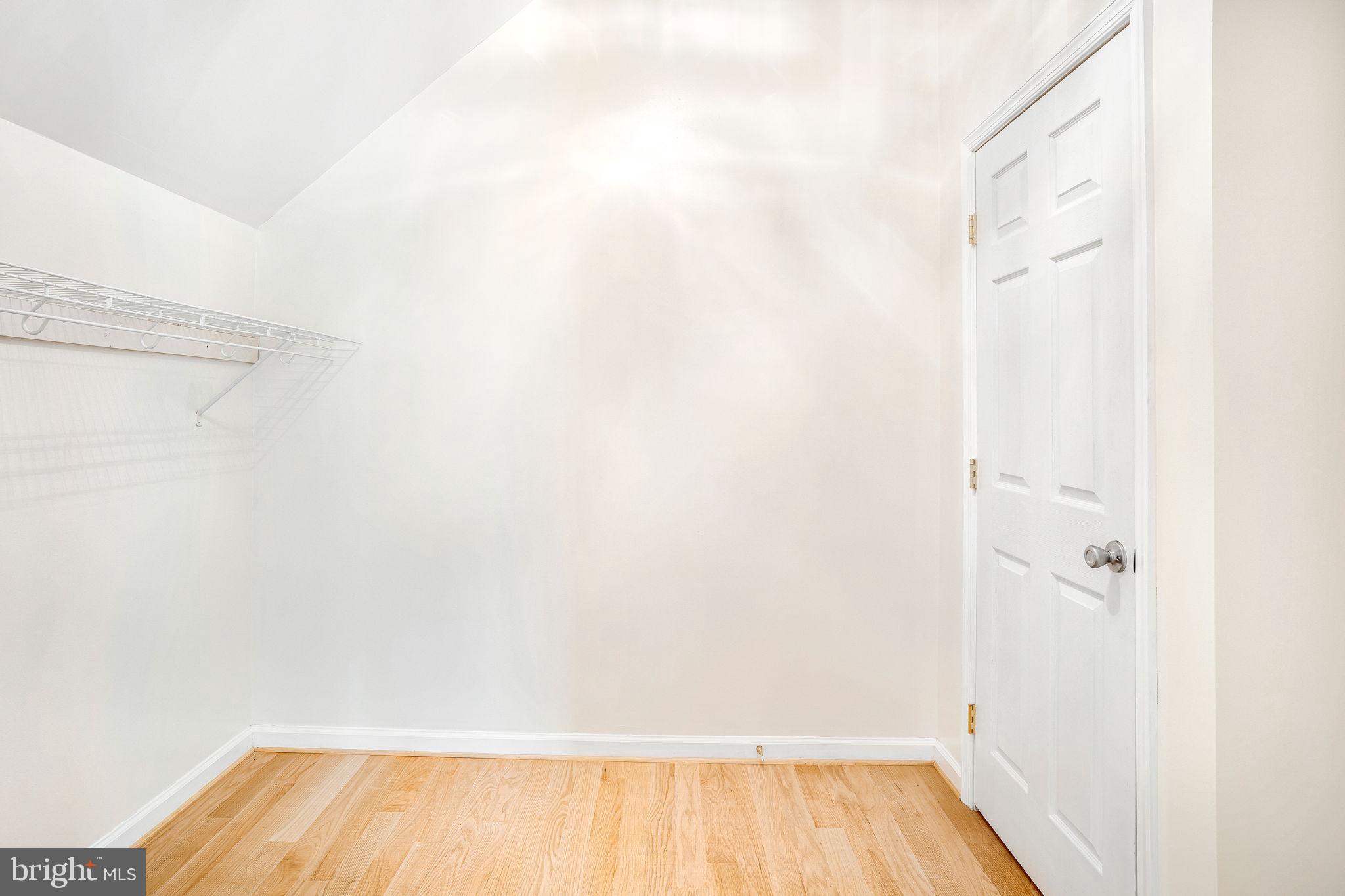 QUICKSBURG - Residential Lease