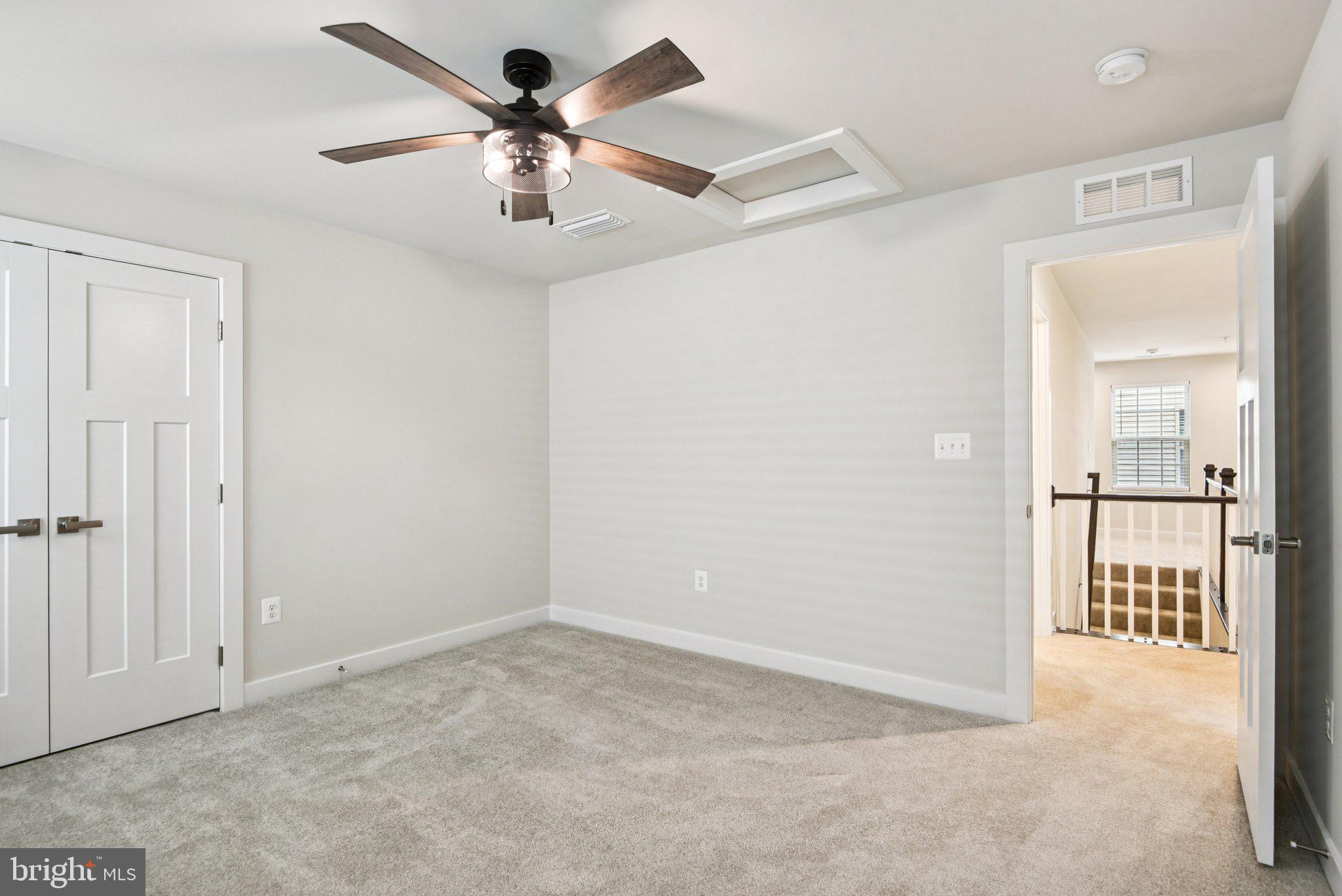 TIMOTHY BRANCH SINGLES - Residential