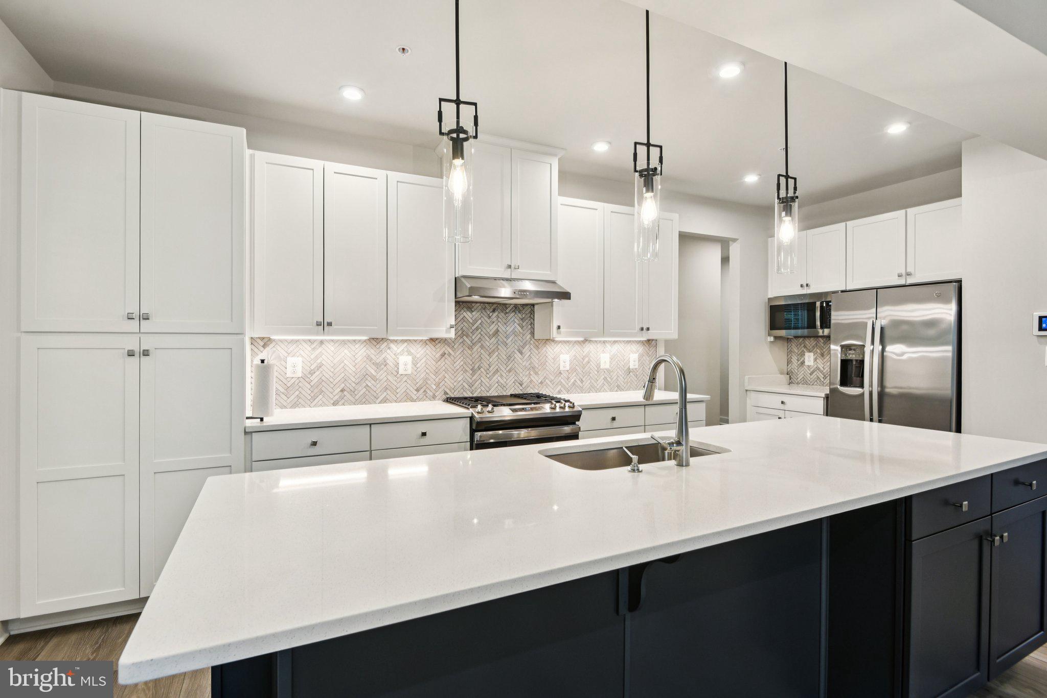 TIMOTHY BRANCH SINGLES - Residential