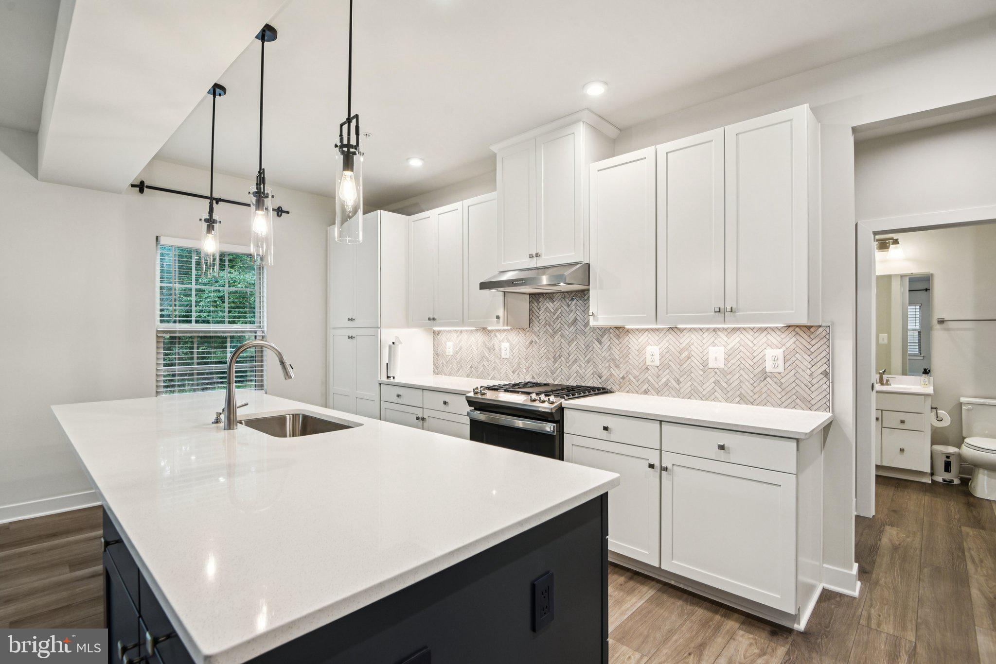 TIMOTHY BRANCH SINGLES - Residential