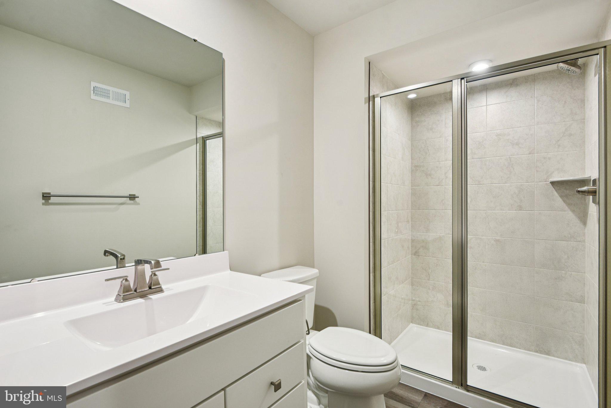 TIMOTHY BRANCH SINGLES - Residential