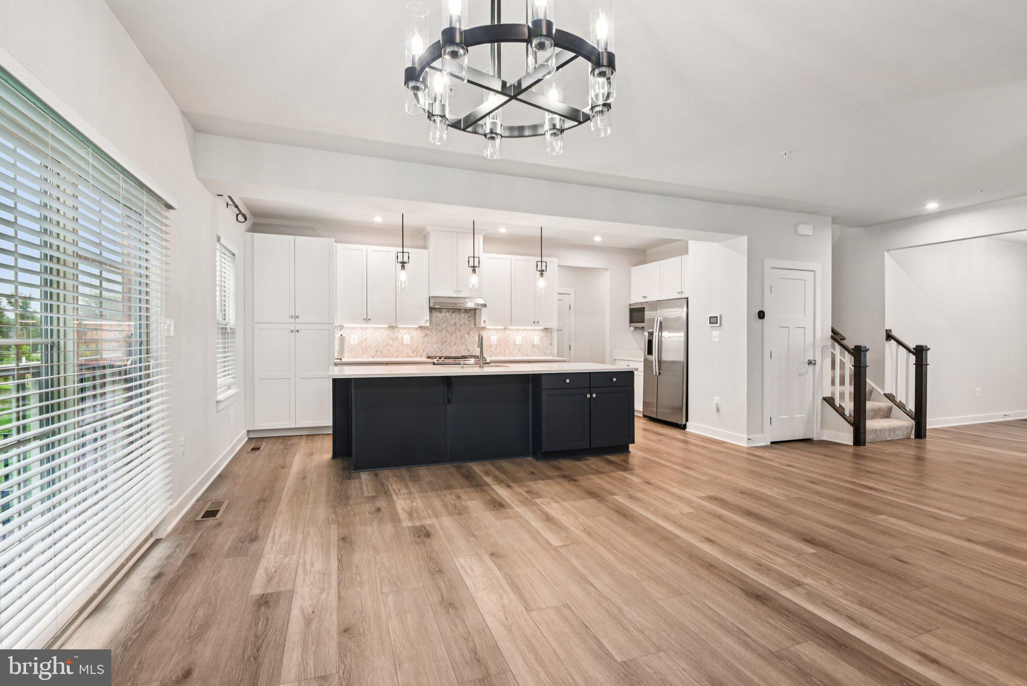 TIMOTHY BRANCH SINGLES - Residential