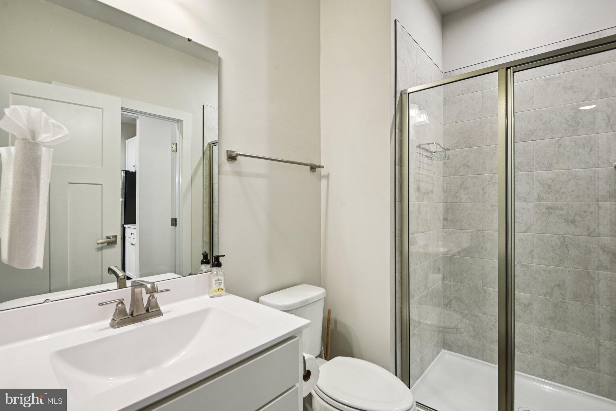 TIMOTHY BRANCH SINGLES - Residential