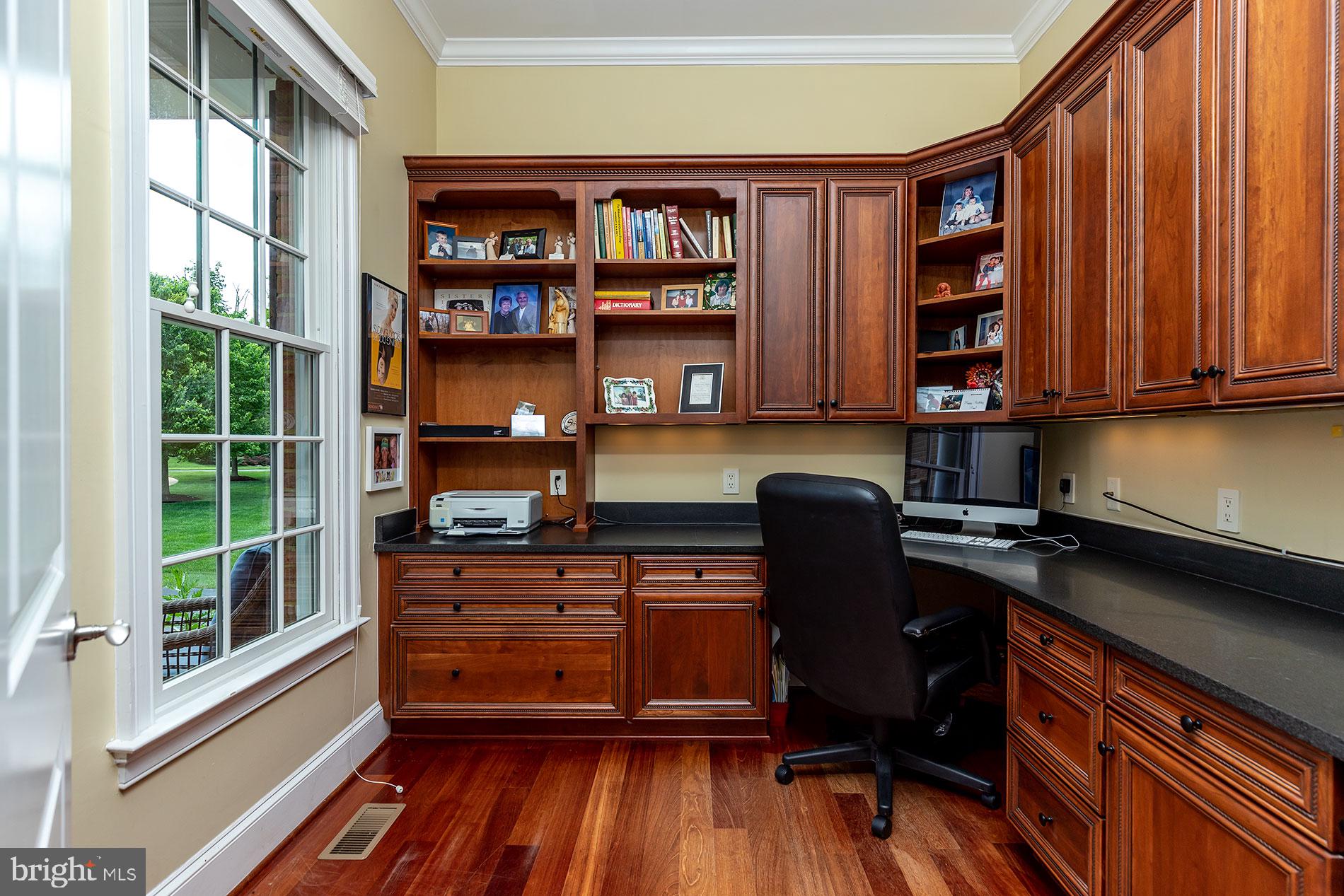 OAK HILL ESTATES - Residential