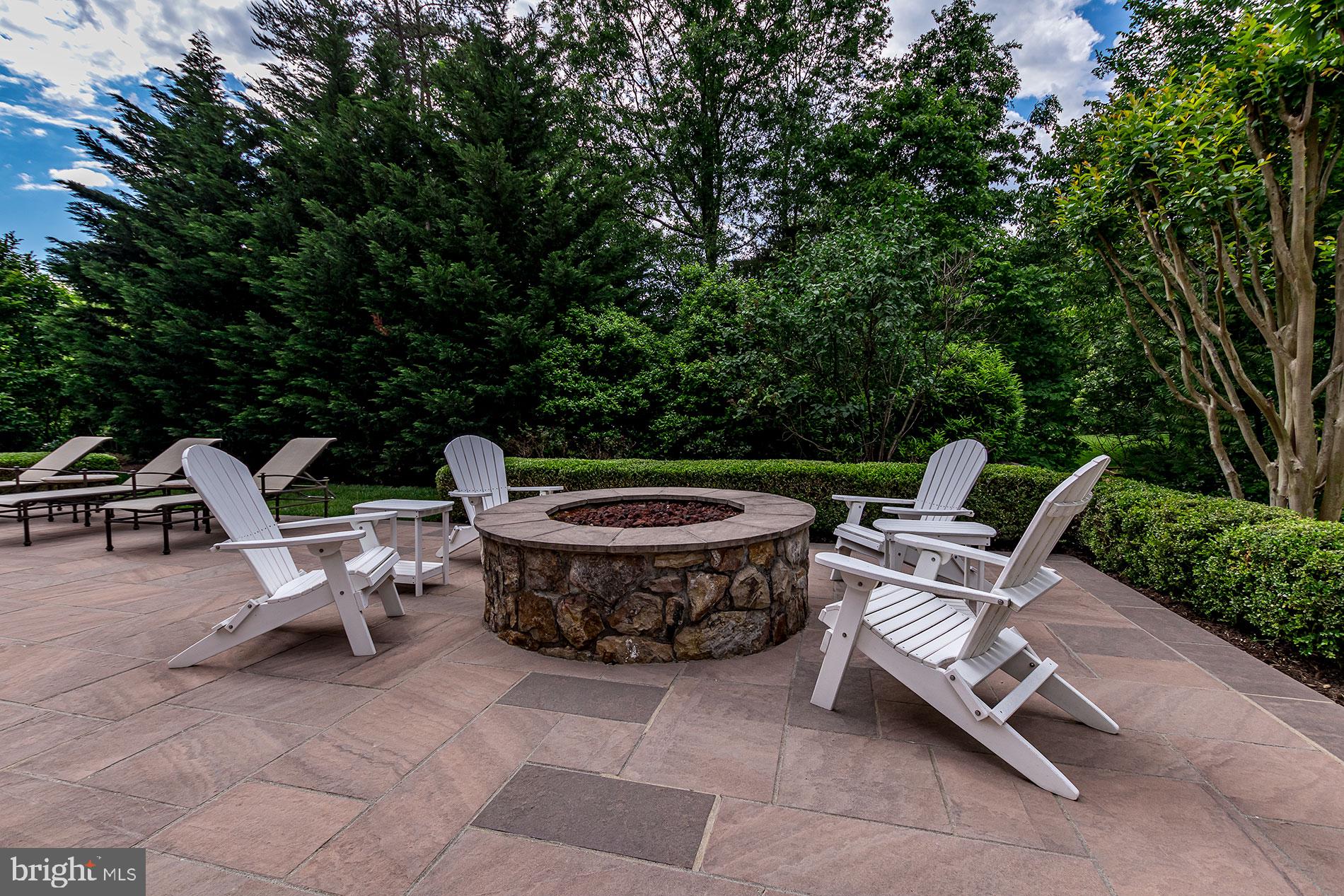 OAK HILL ESTATES - Residential