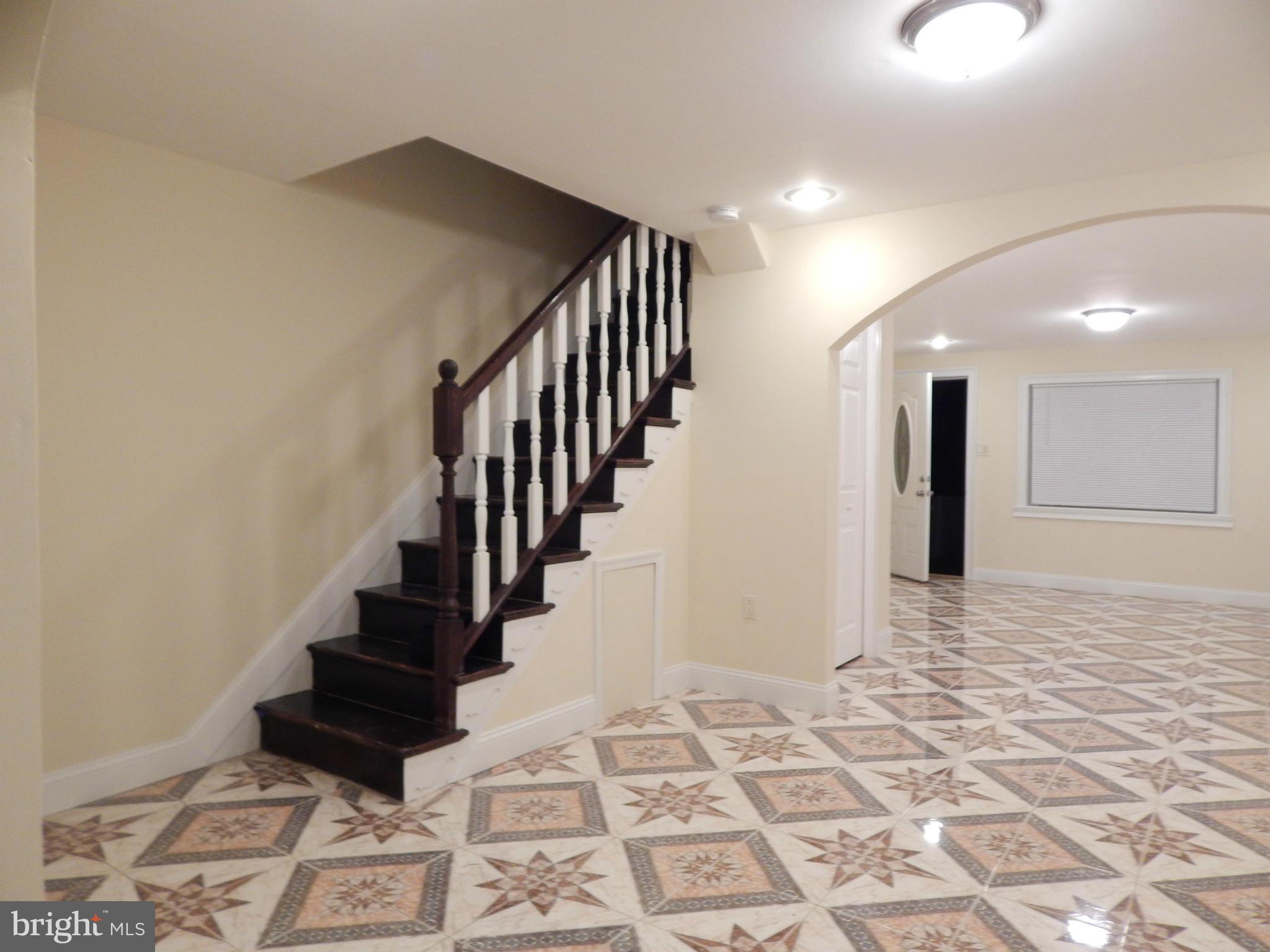 EASTWOOD HEIGHTS - Residential Lease