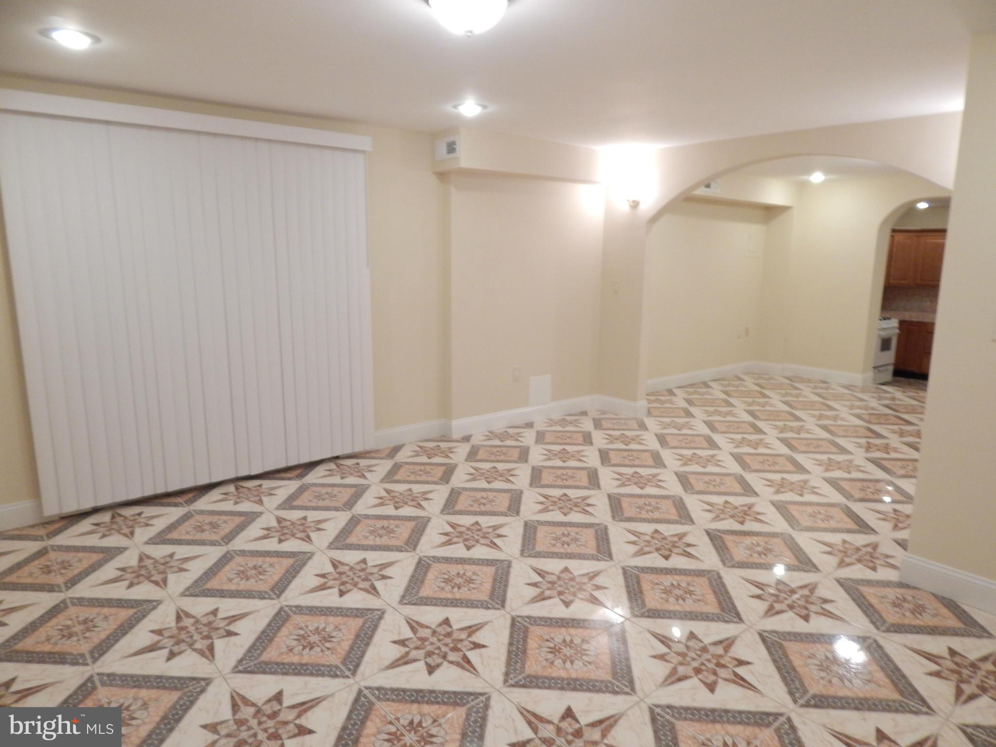 EASTWOOD HEIGHTS - Residential Lease