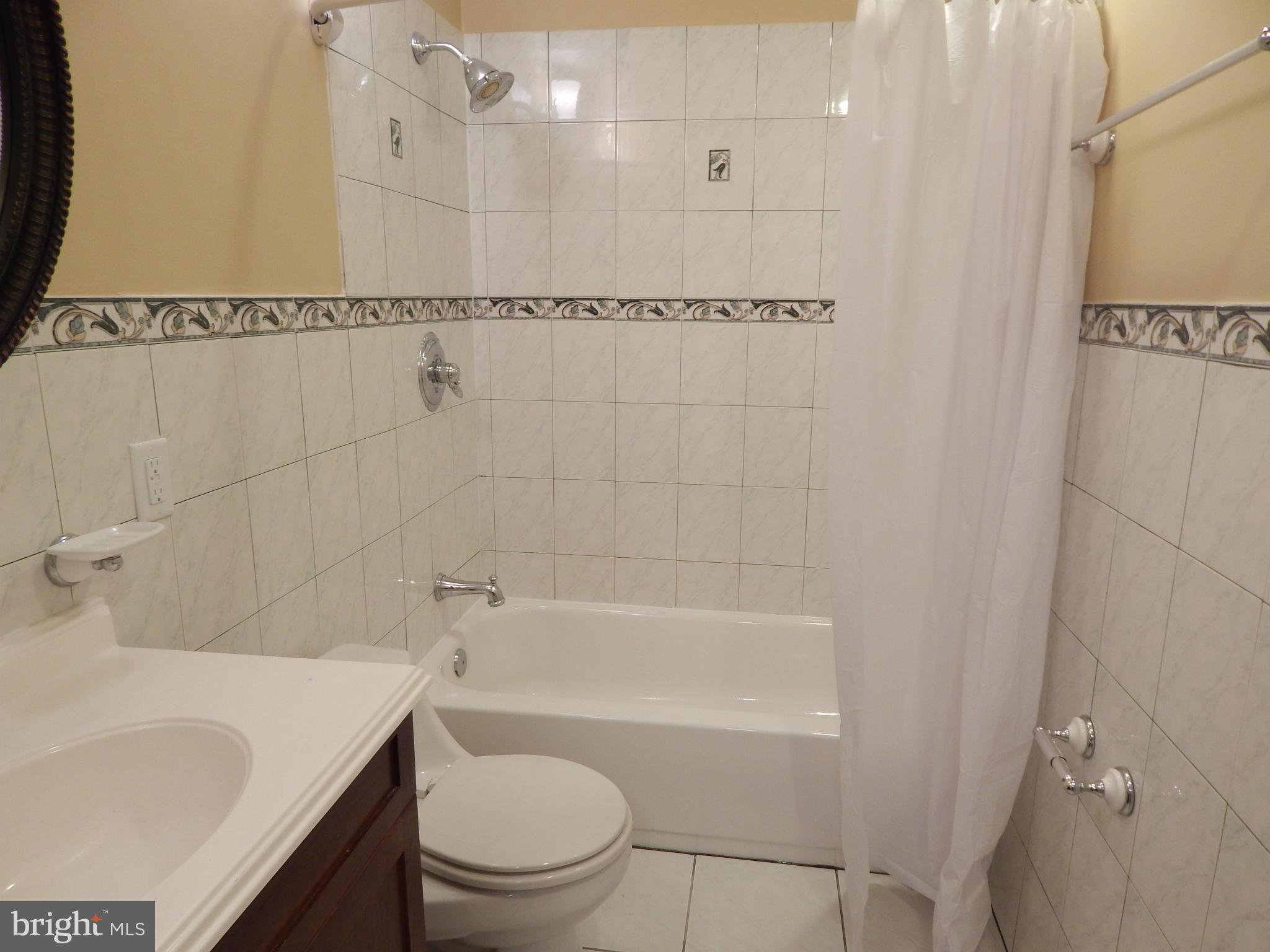 EASTWOOD HEIGHTS - Residential Lease