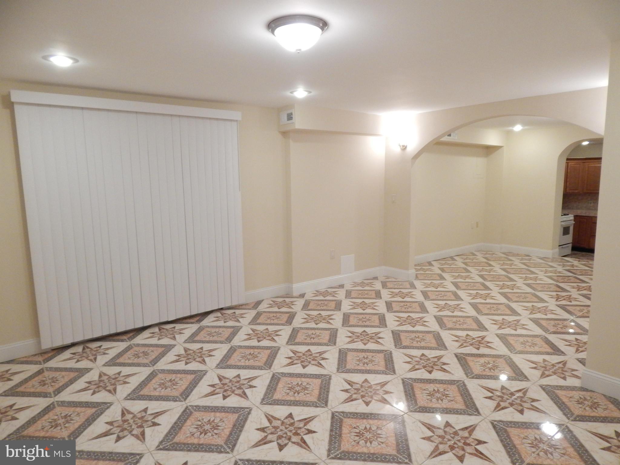 EASTWOOD HEIGHTS - Residential Lease