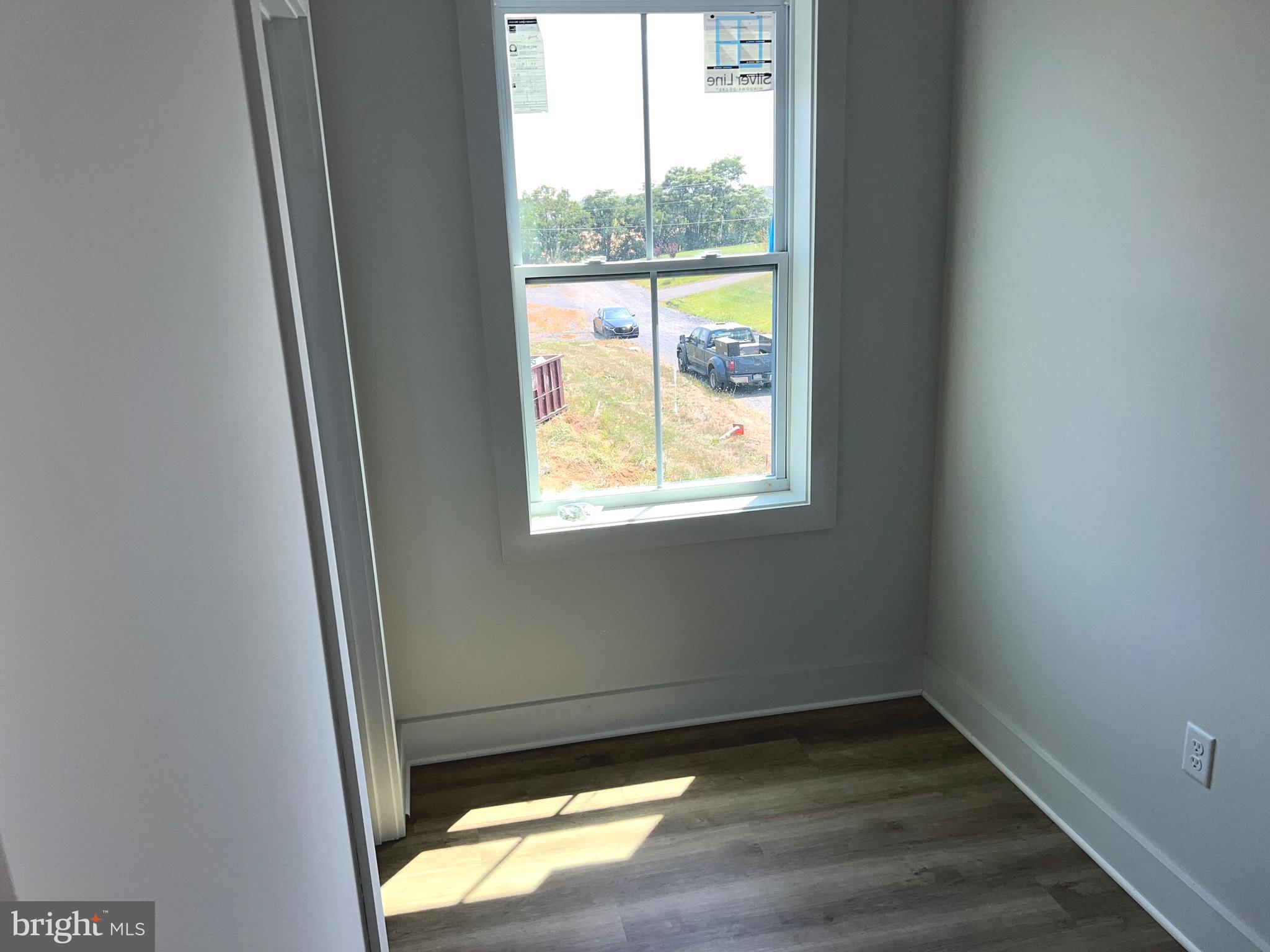 HIGH VIEW ESTATES - Residential