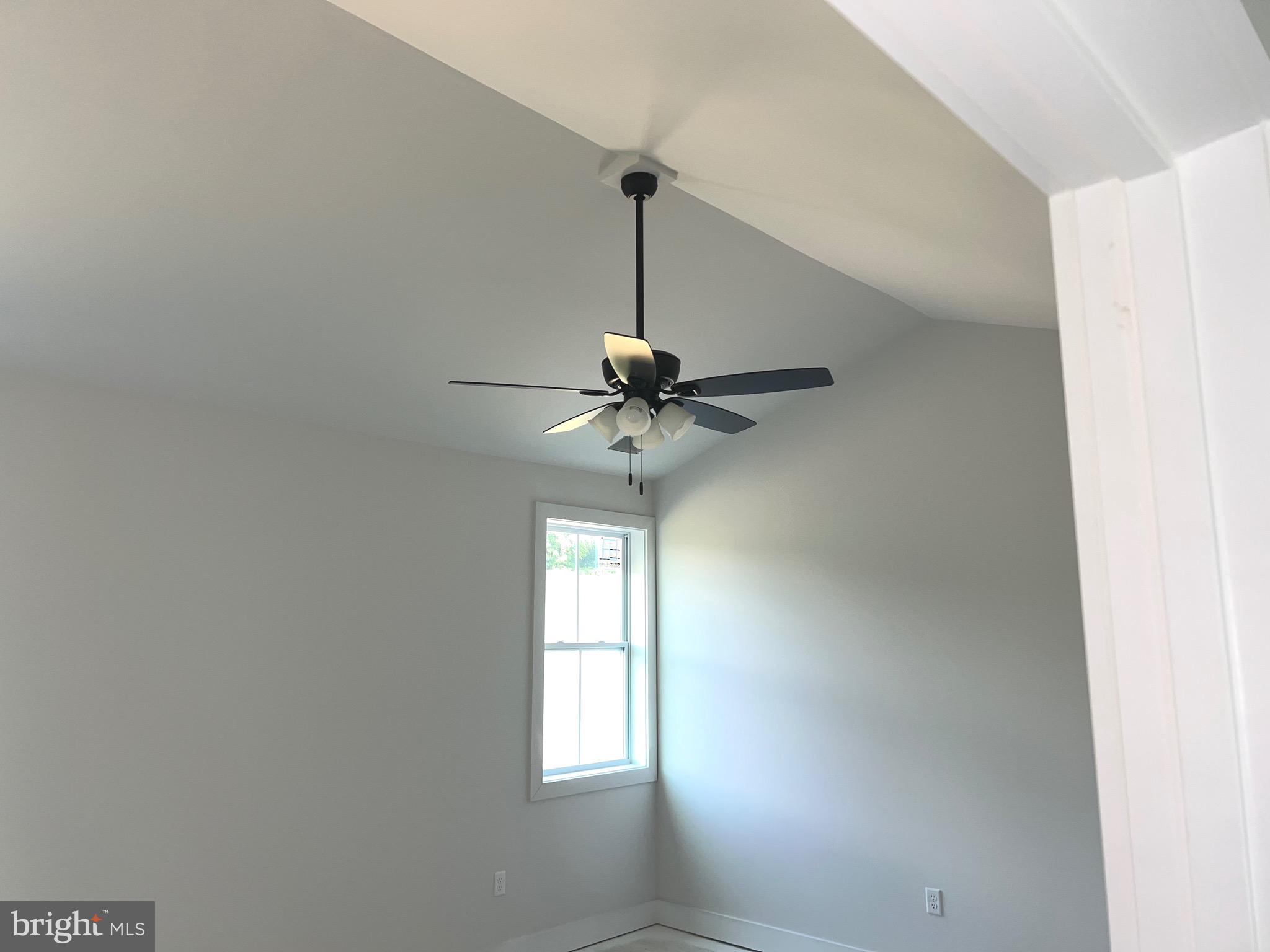 HIGH VIEW ESTATES - Residential