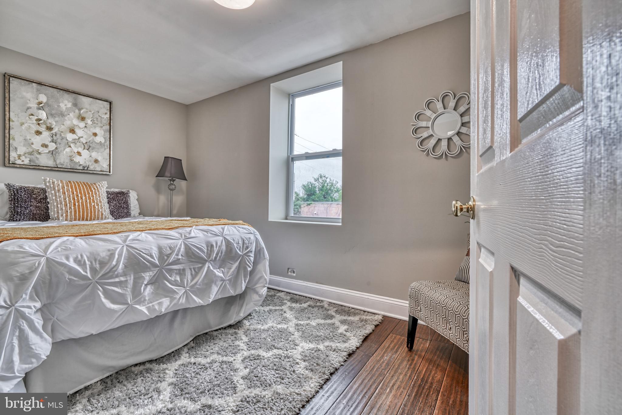 RIVERSIDE - Residential