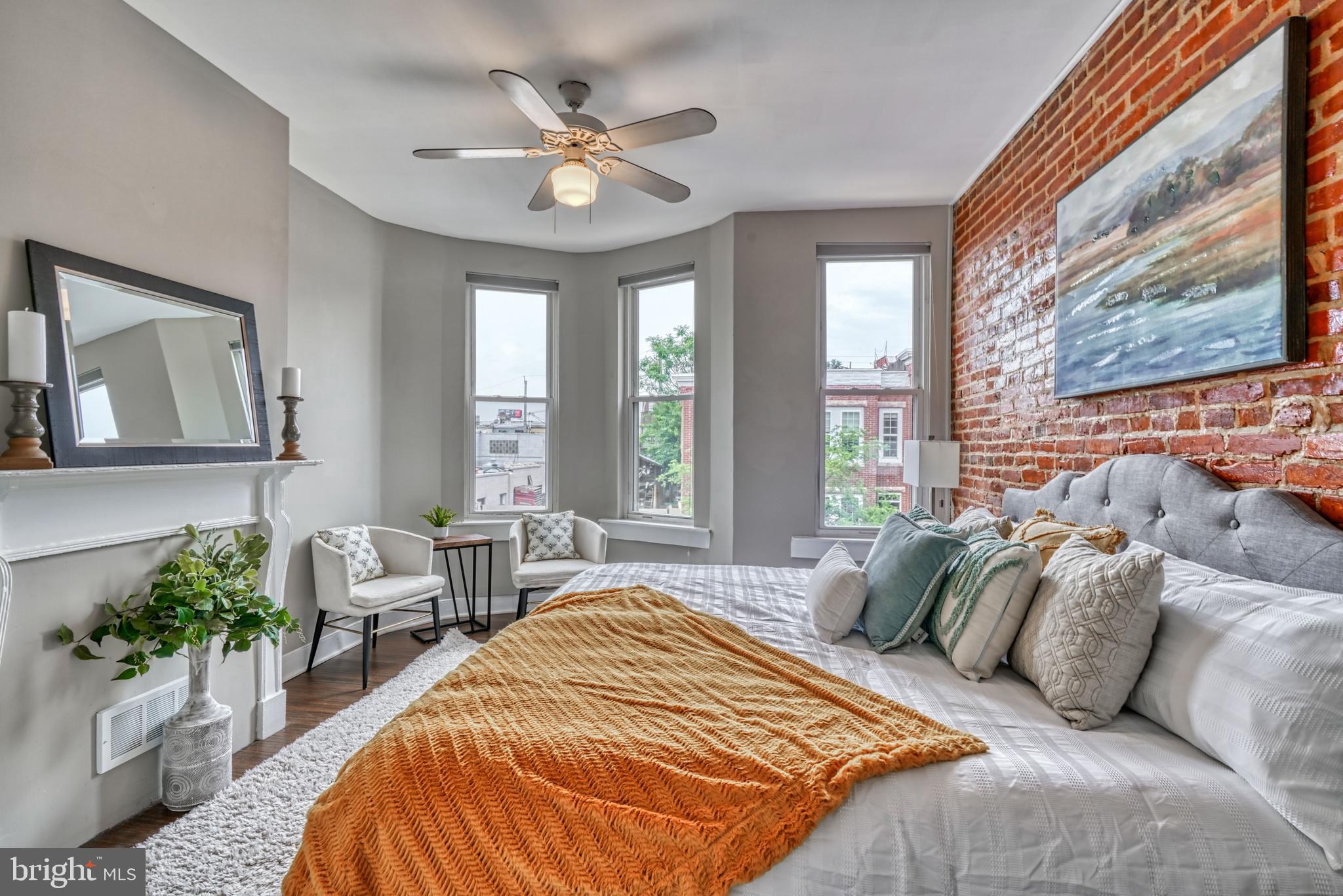 RIVERSIDE - Residential