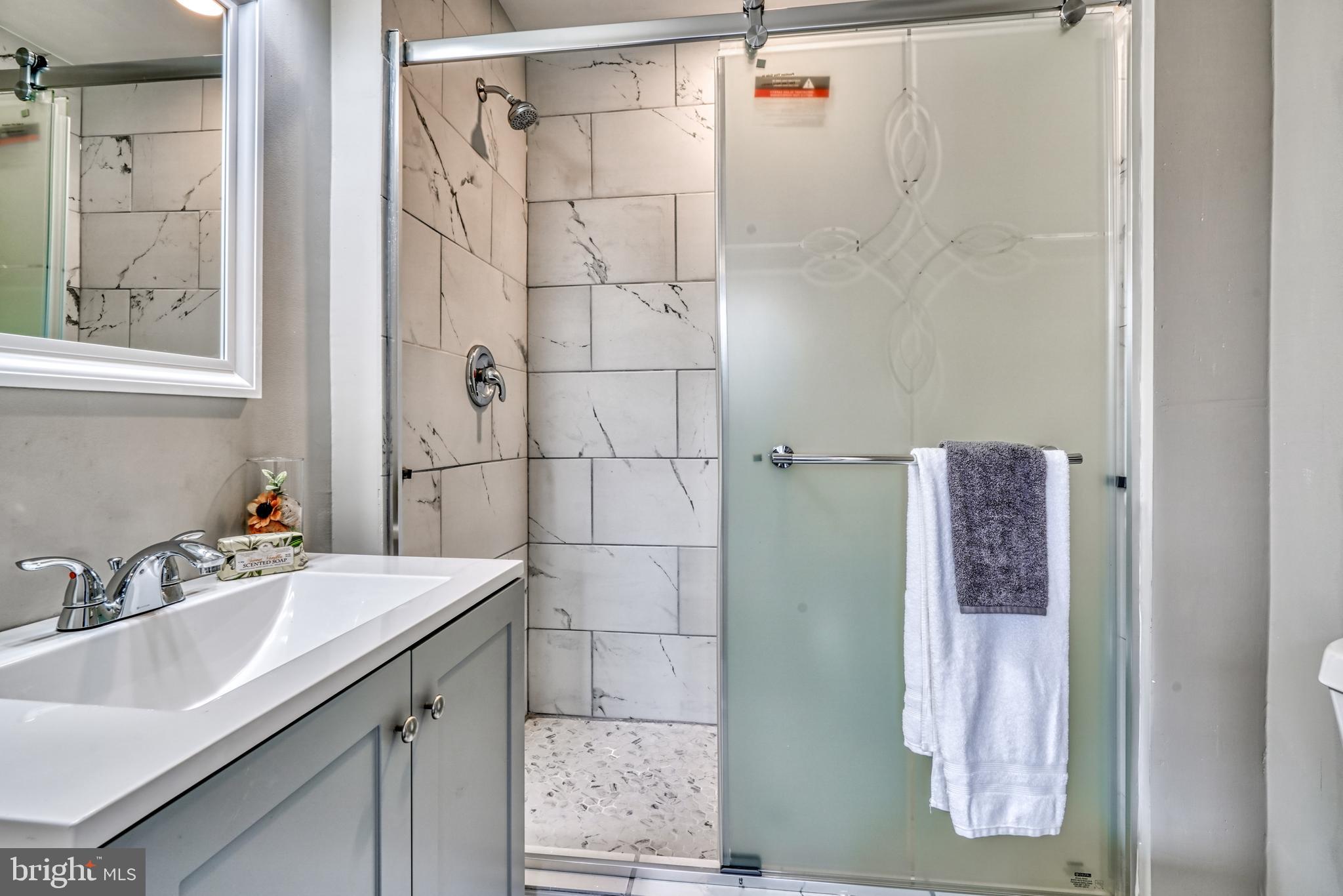 RIVERSIDE - Residential