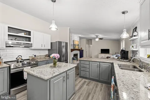 MLS: VASP2040668