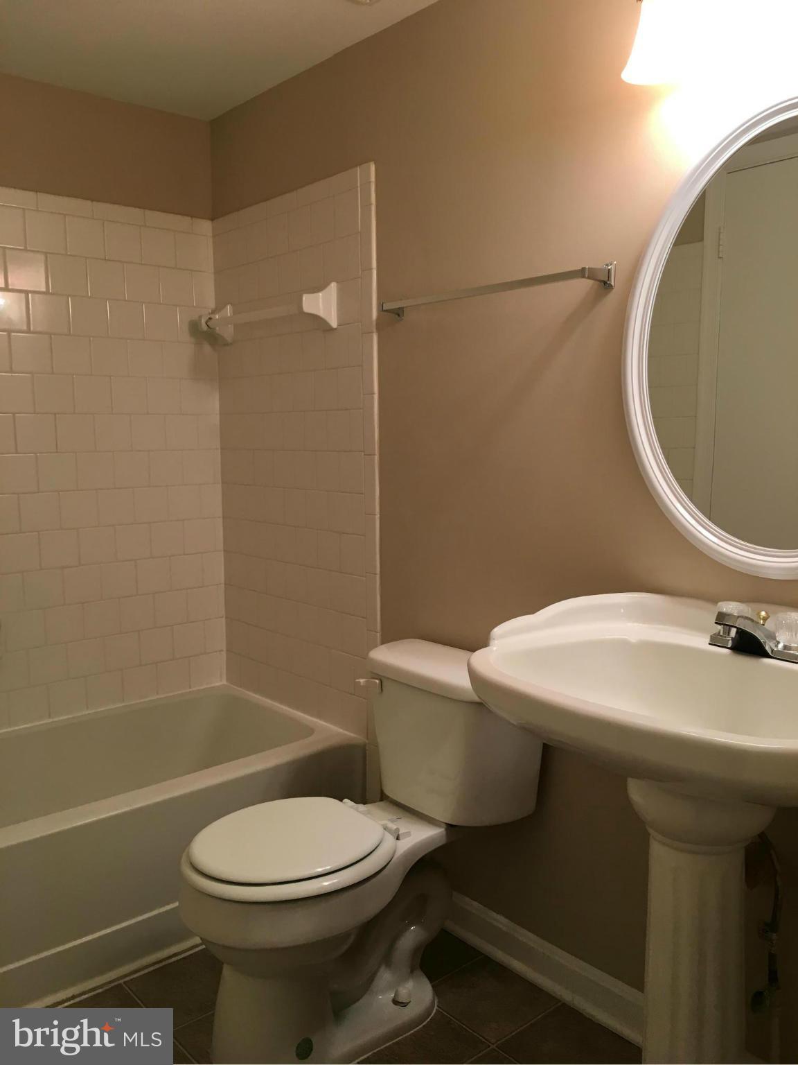 ANTIETAM SQUARE CONDO - Residential Lease