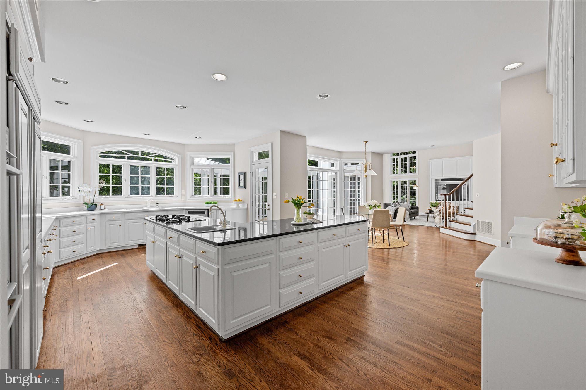 AVENEL - Residential