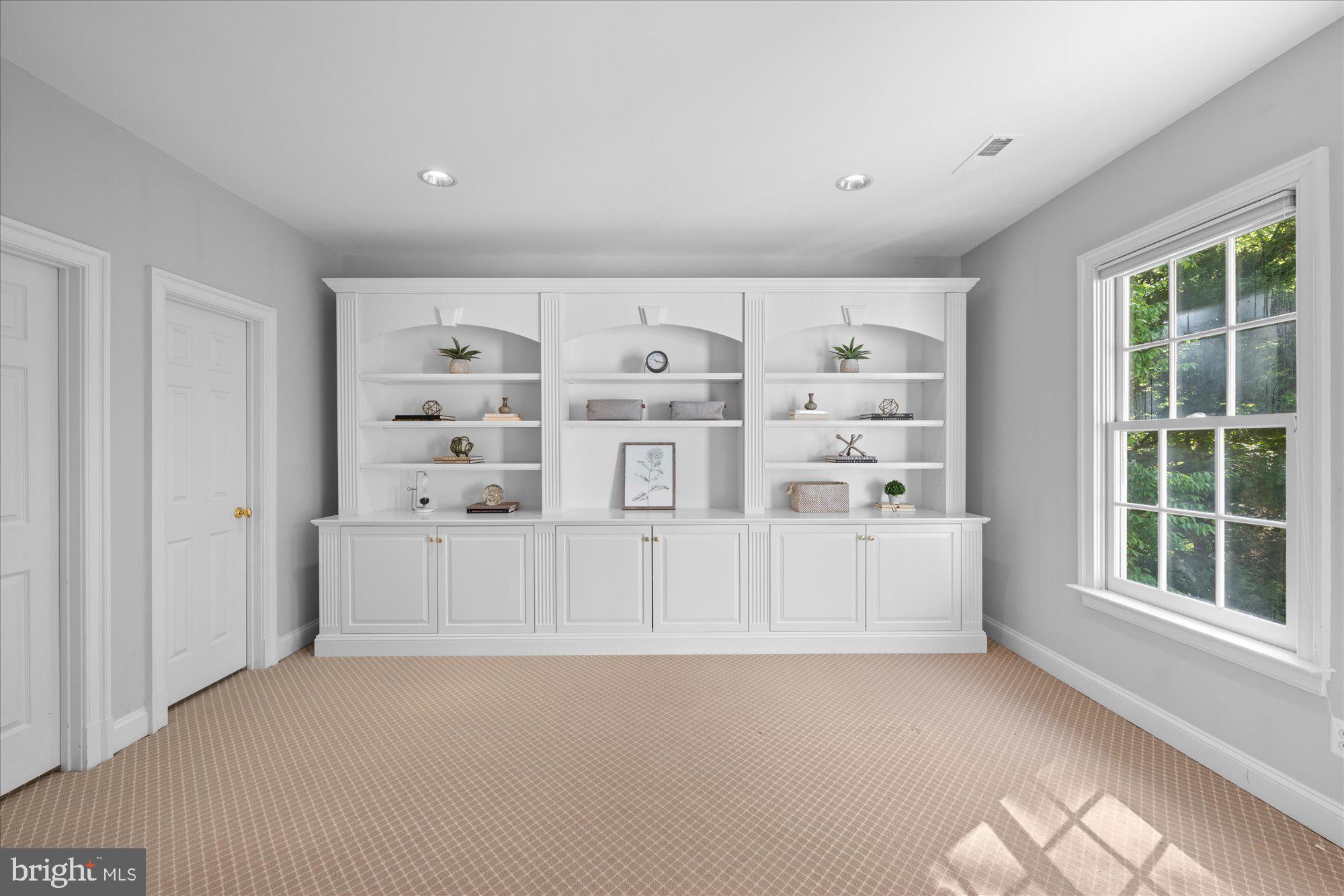 AVENEL - Residential