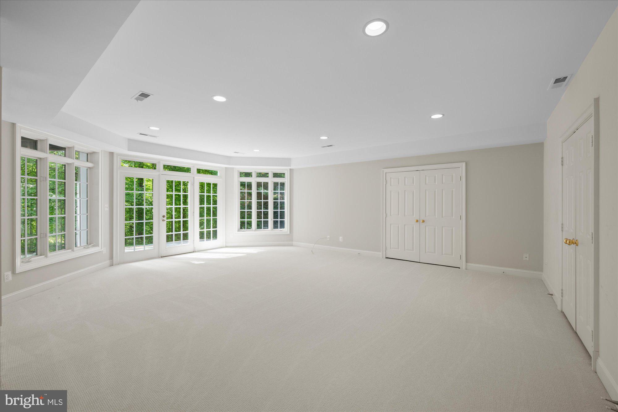 AVENEL - Residential
