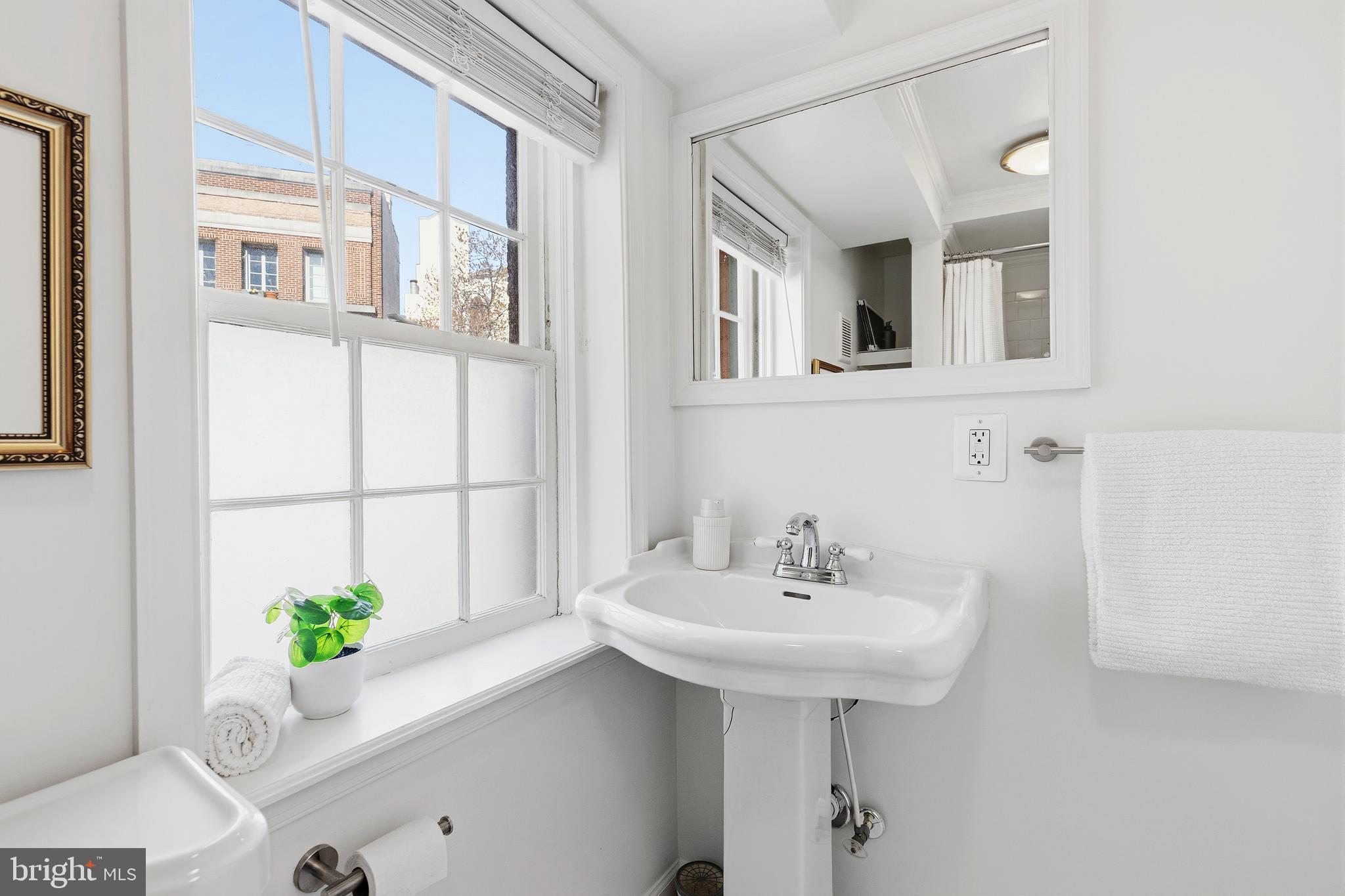 MOUNT VERNON - Residential