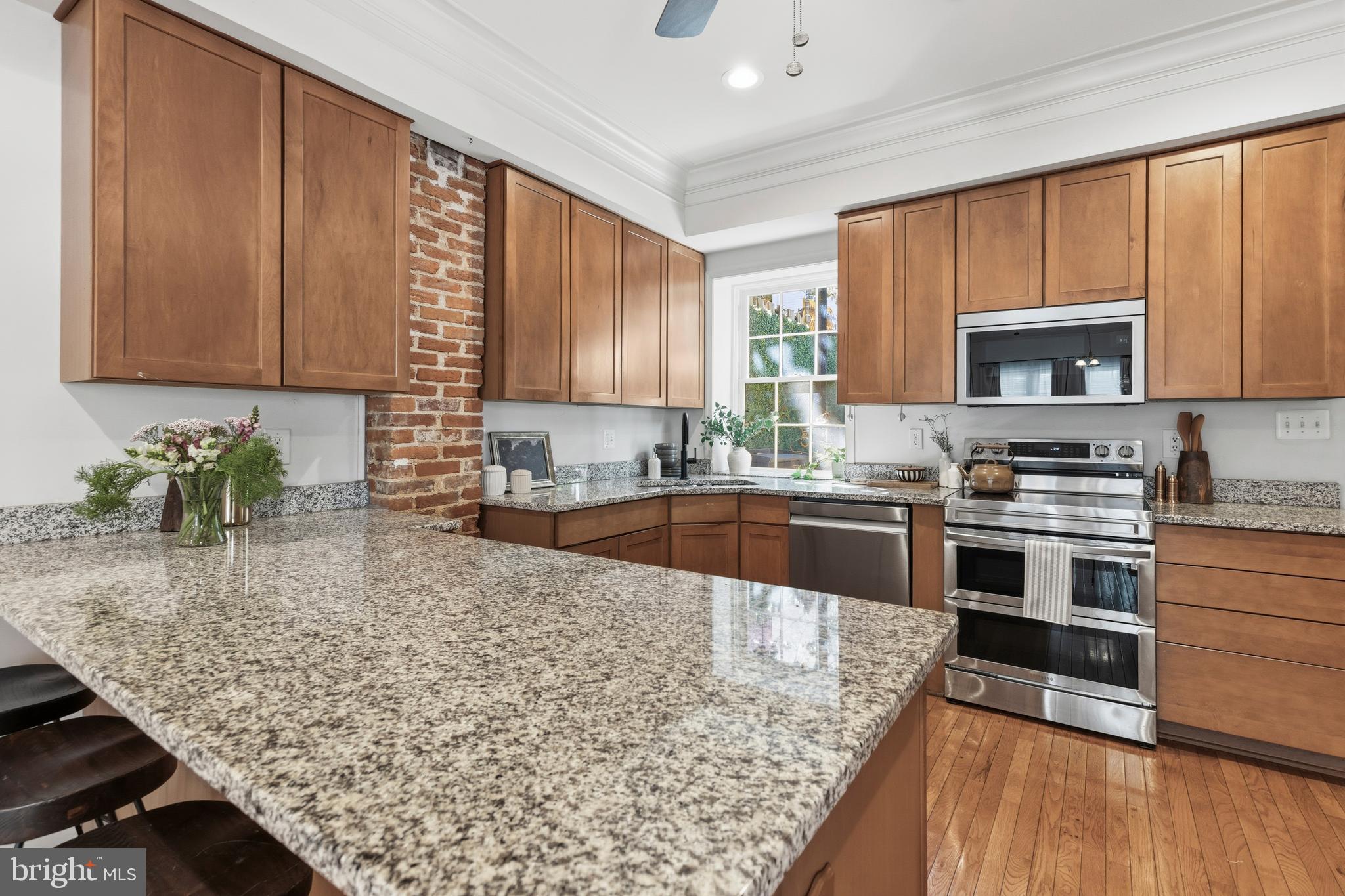 MOUNT VERNON - Residential