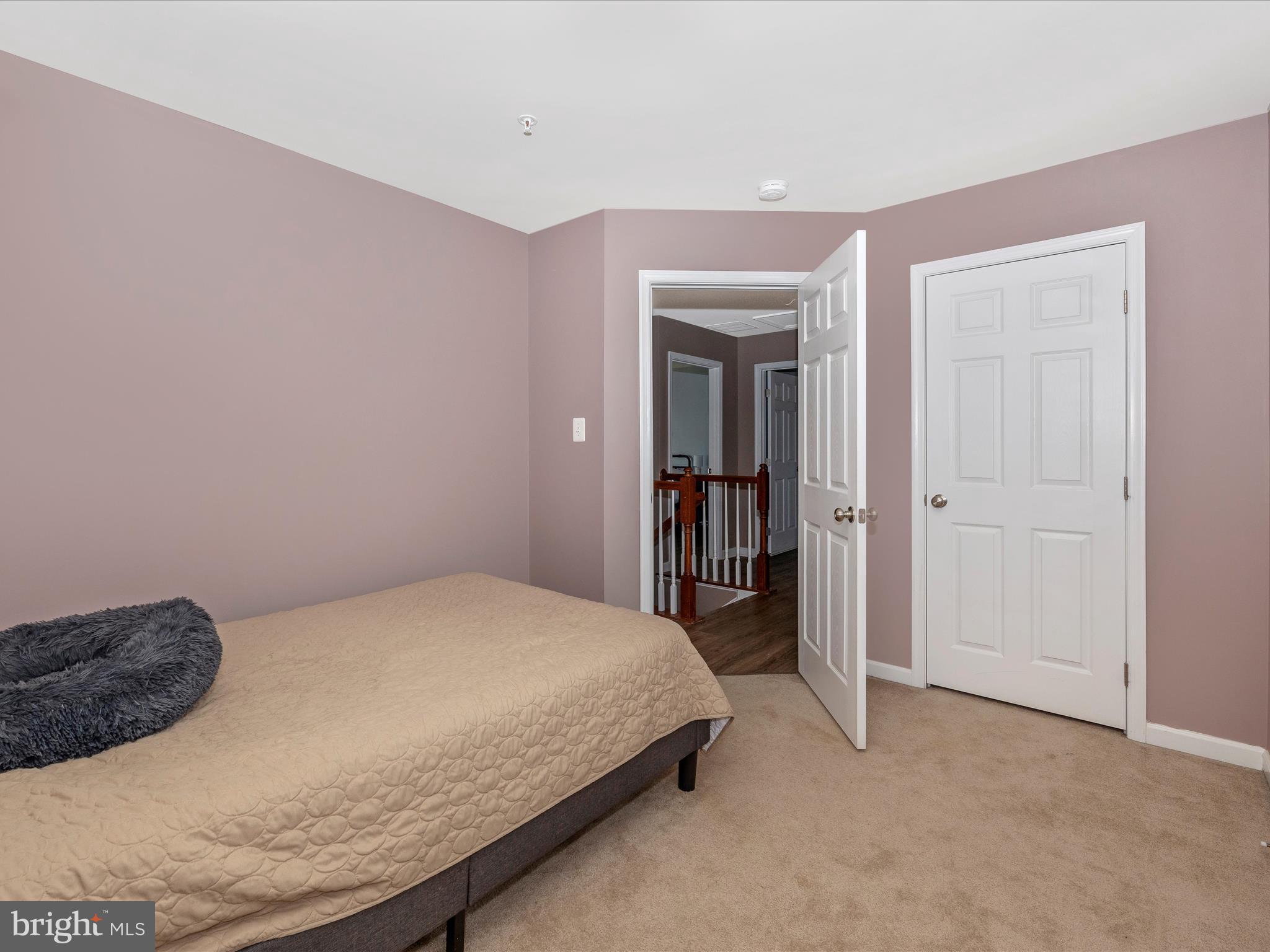 CLOVER RIDGE - Residential