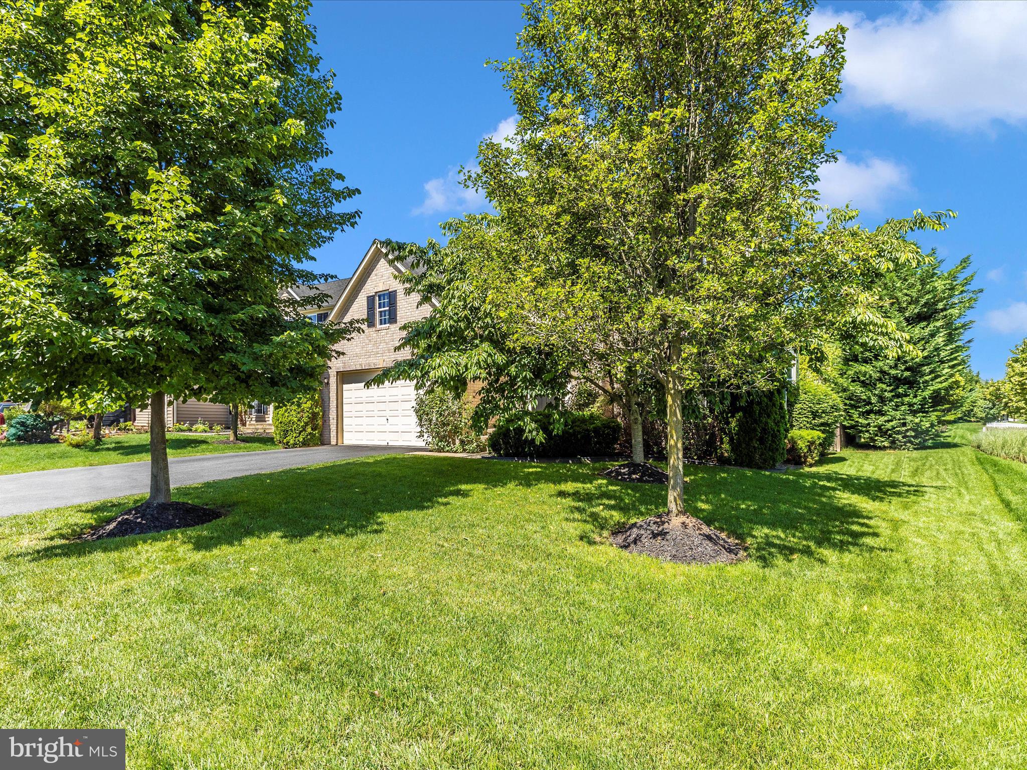 CLOVER RIDGE - Residential