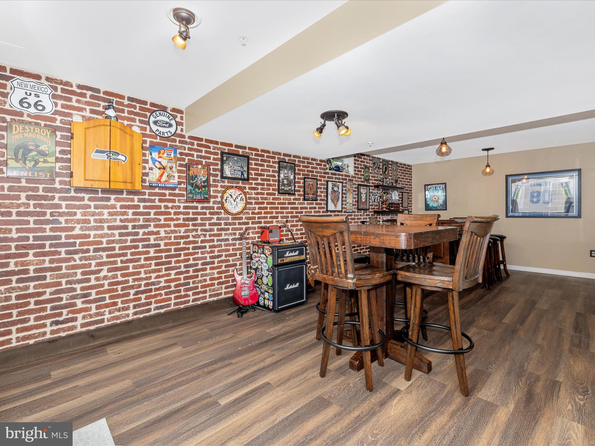 CLOVER RIDGE - Residential