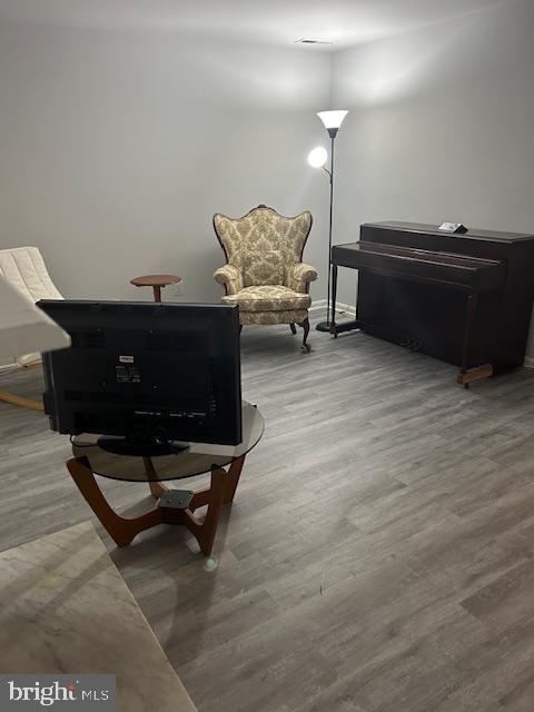 LONGMEAD - Residential