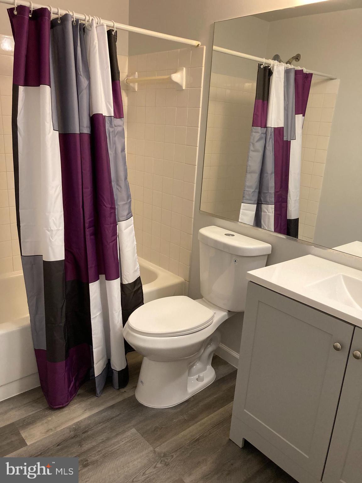 LONGMEAD - Residential