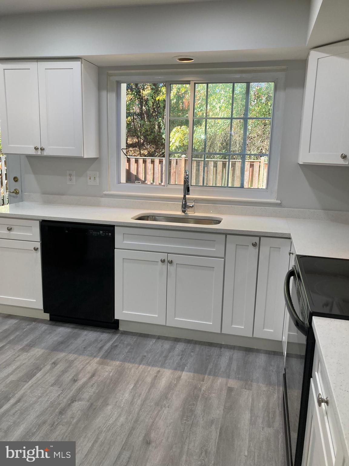 LONGMEAD - Residential