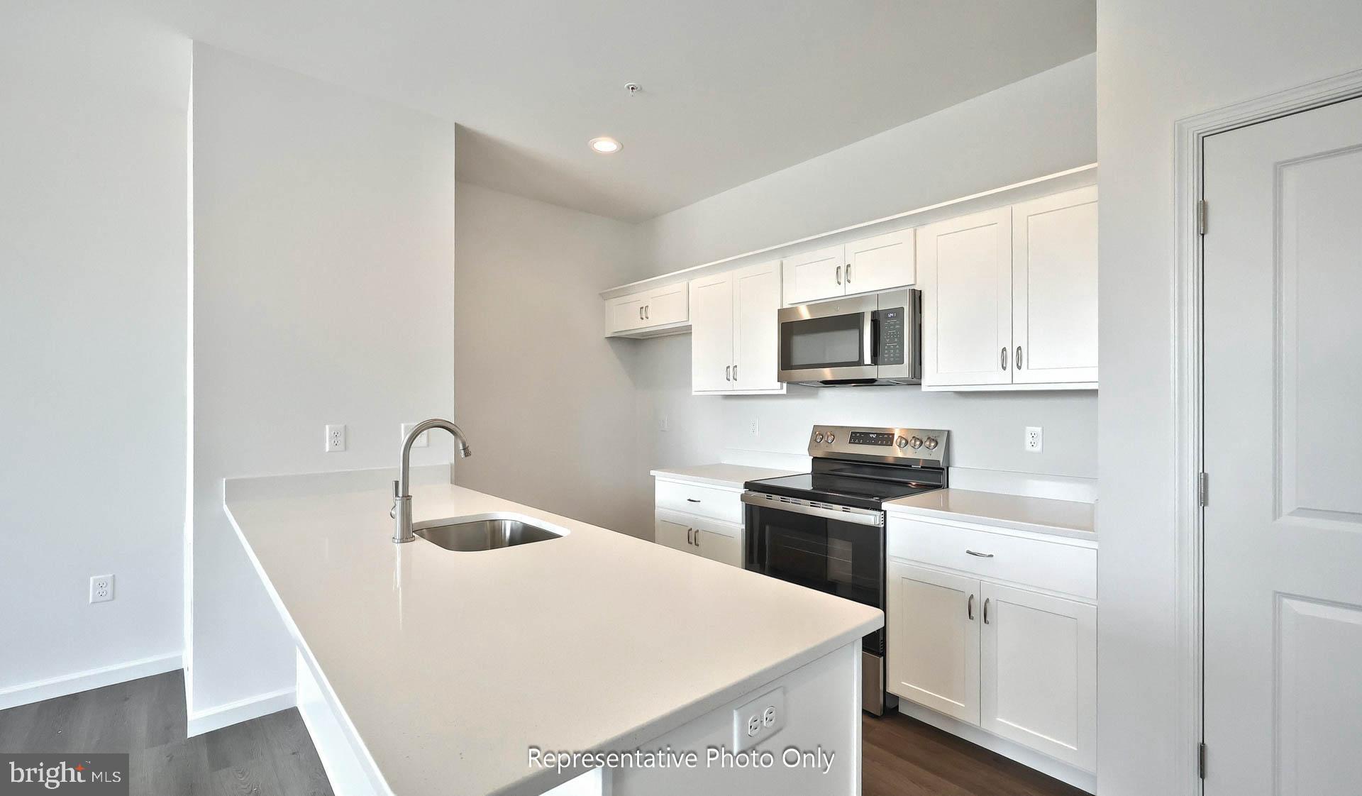 MERIDIAN HEIGHTS - Residential