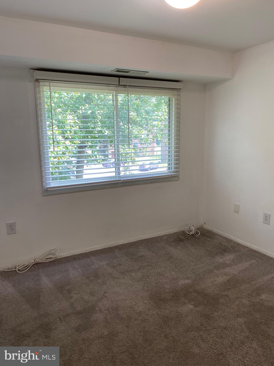 GRAND BEL MANOR - Residential