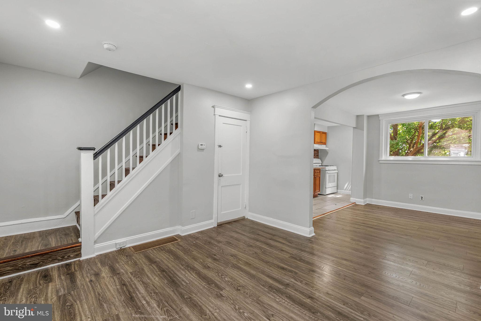 7052 ABERDEEN ROAD