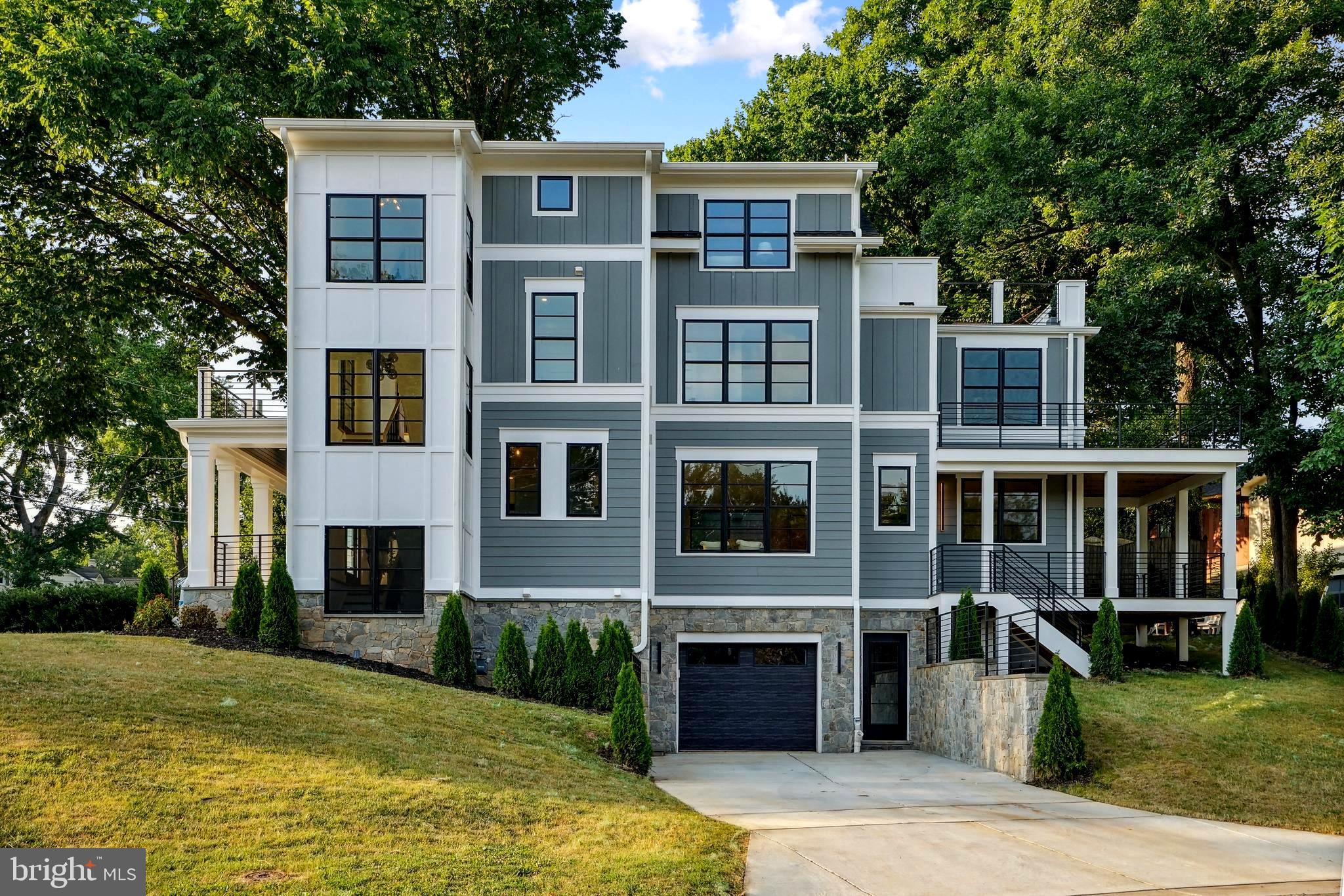 BRADMOOR - Residential