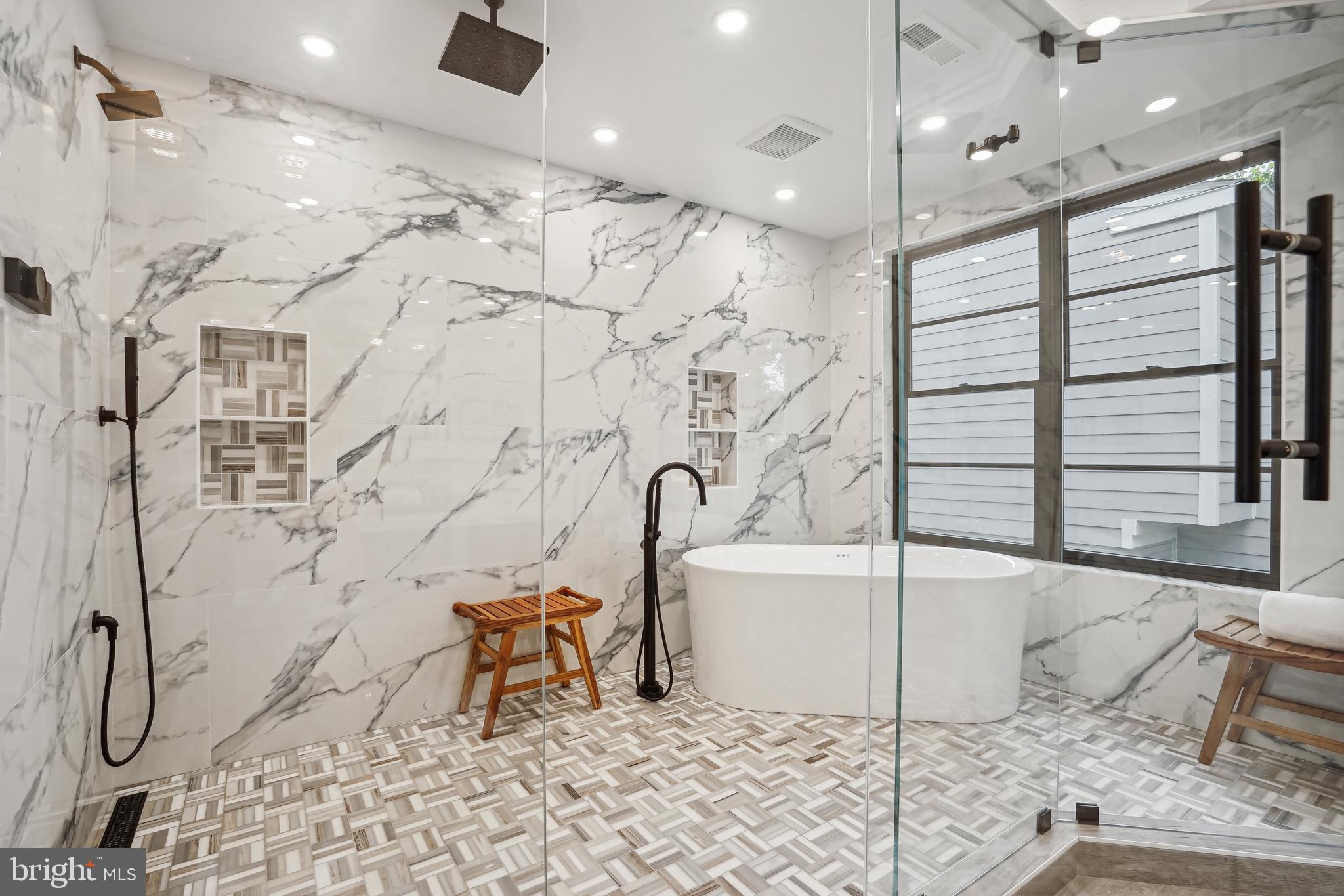 BRADMOOR - Residential