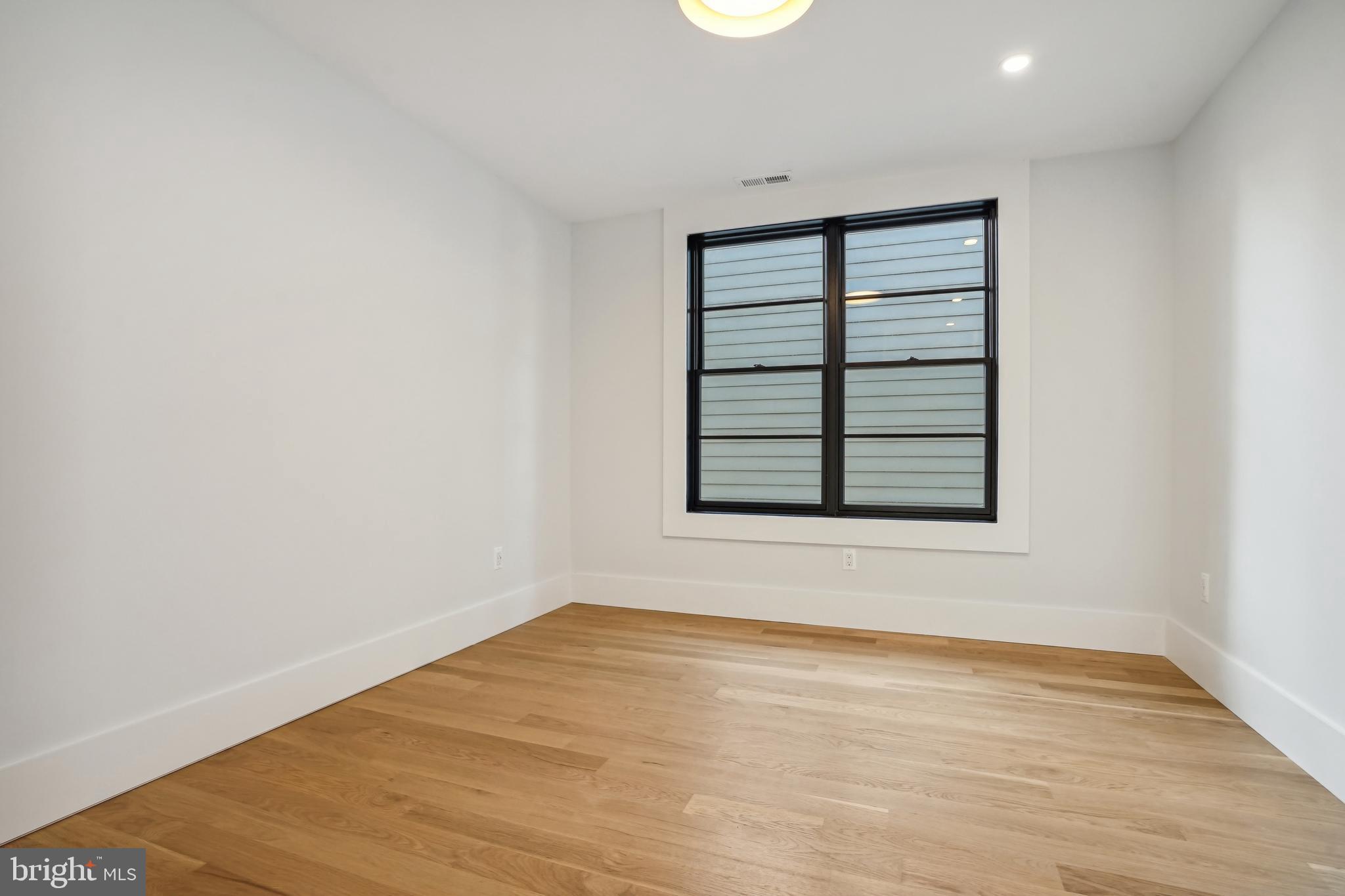 BRADMOOR - Residential