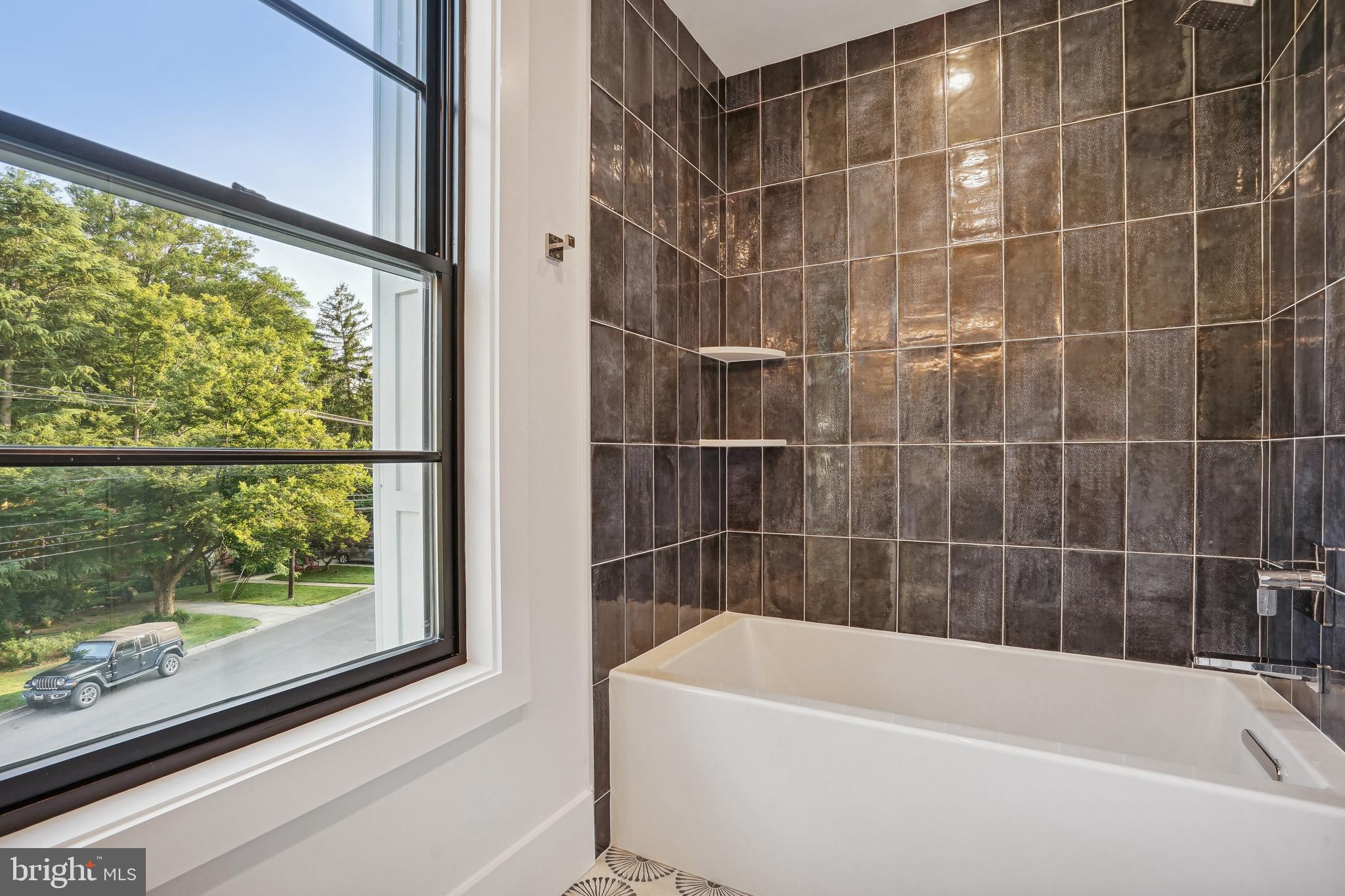 BRADMOOR - Residential