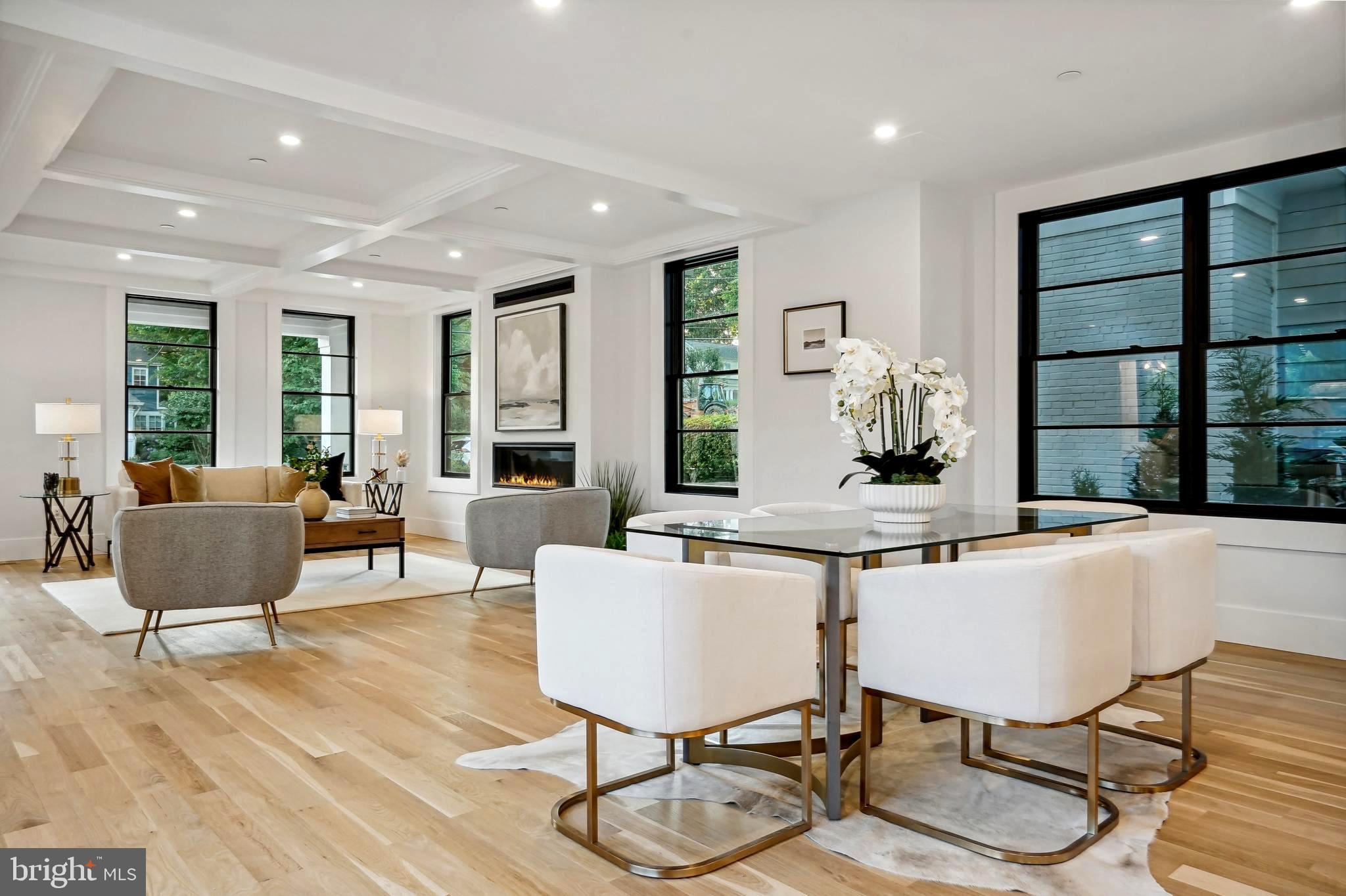 BRADMOOR - Residential