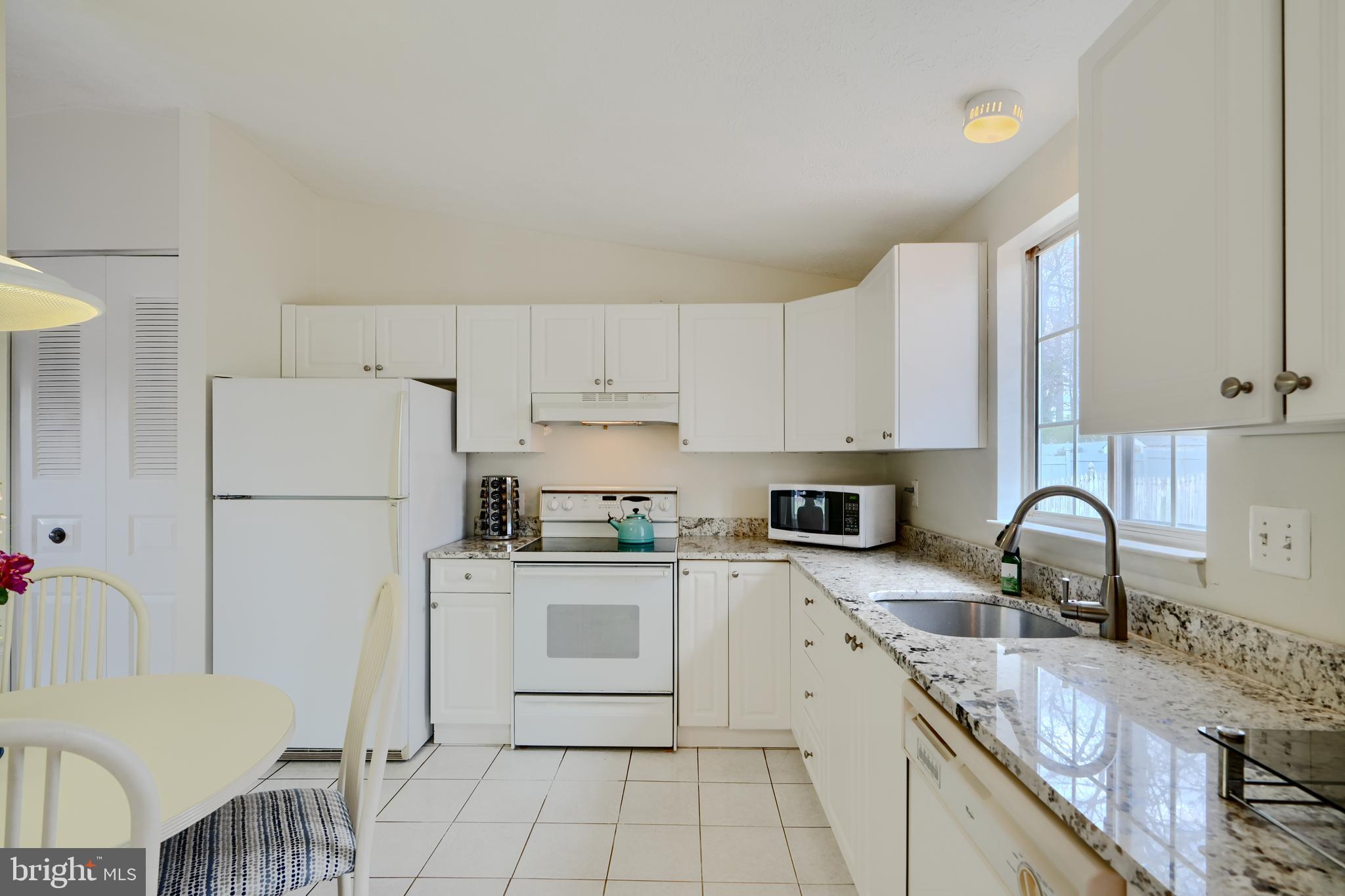 BRIEN RUN VILLAGE - Residential