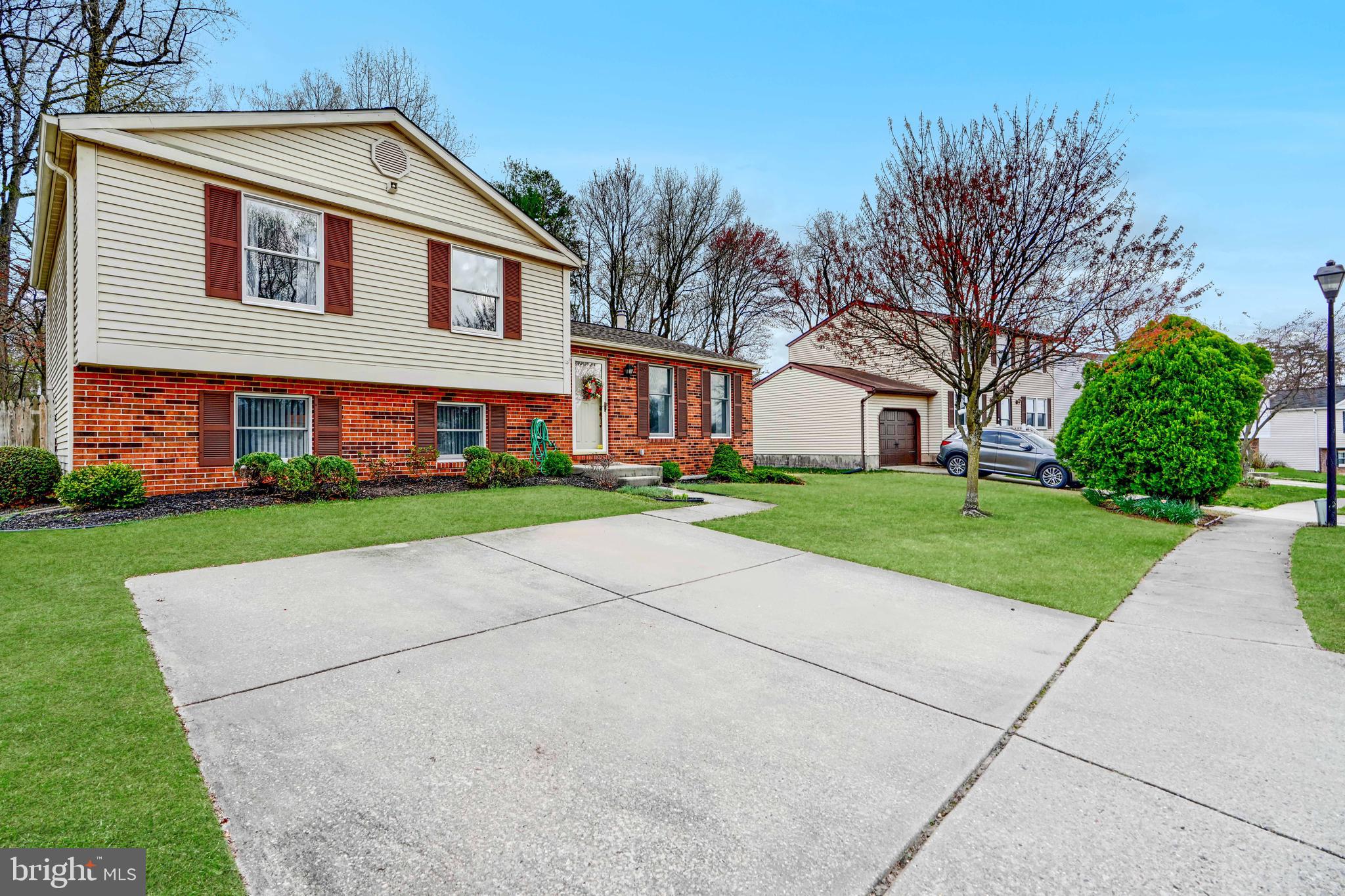 BRIEN RUN VILLAGE - Residential