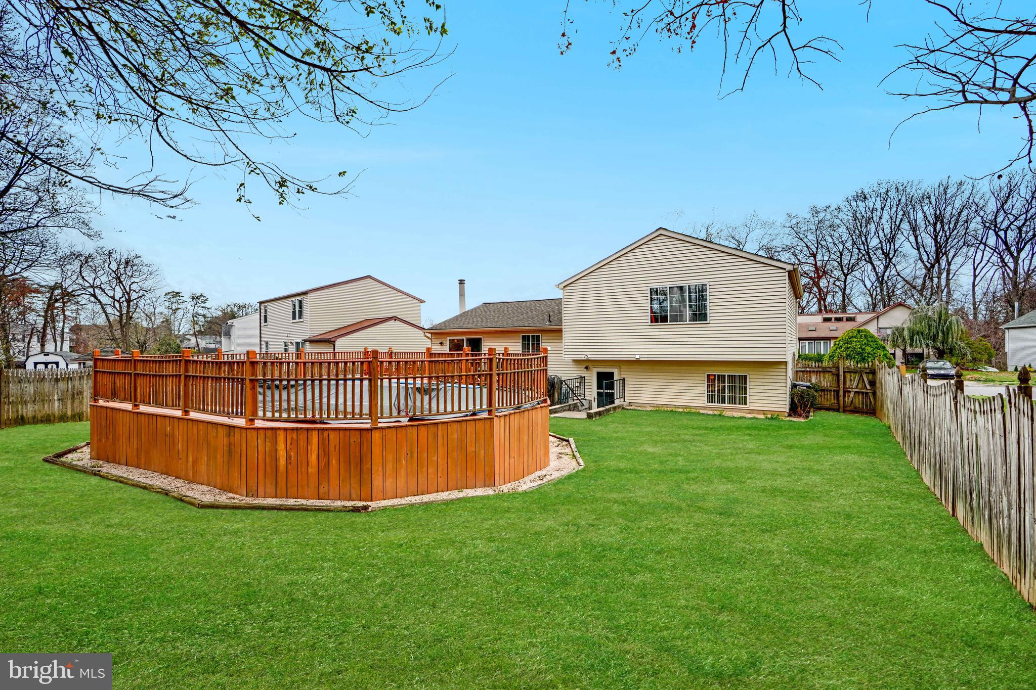 BRIEN RUN VILLAGE - Residential