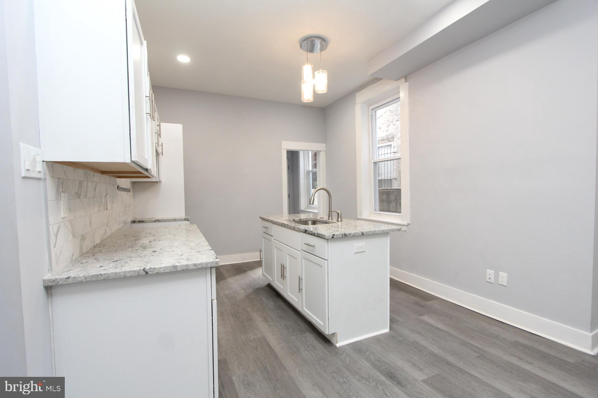 PHILADELPHIA - Residential