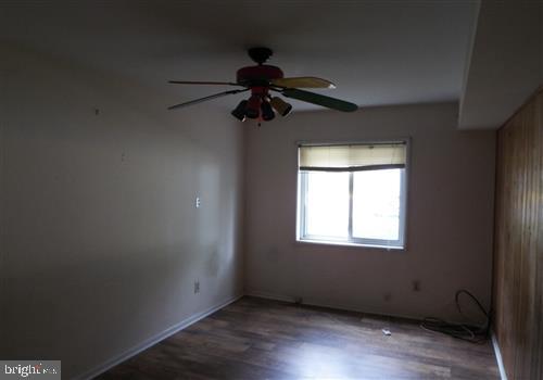 HERITAGE KNOLL - Residential